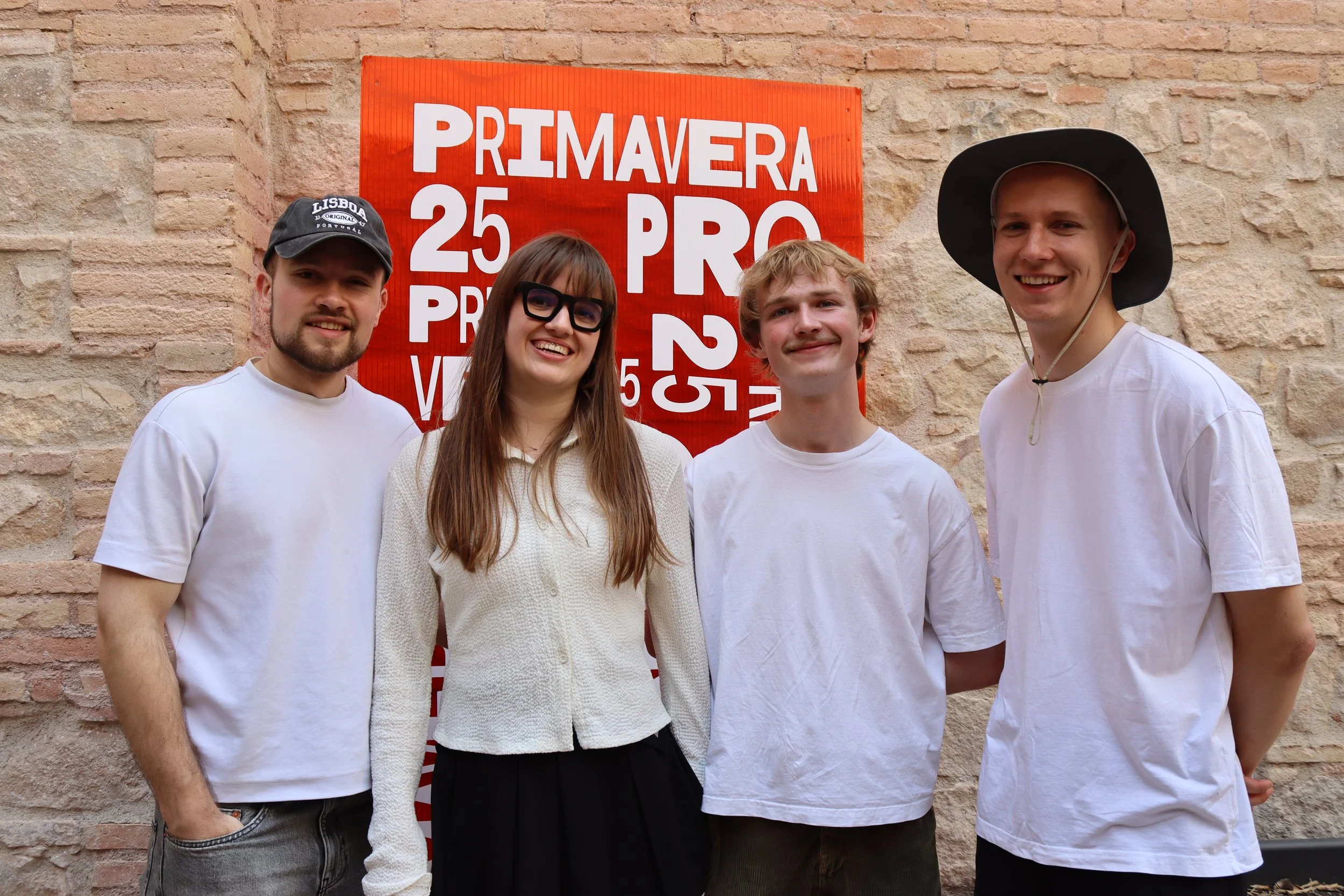 MĖLYNA. Photo by Himel Ahmed (TMN).