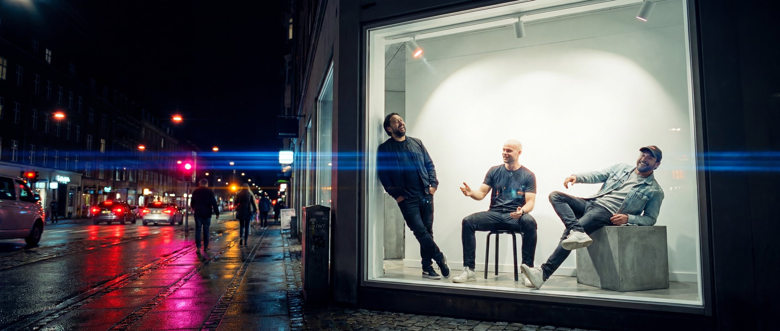 Freelance network or traditional agency: which do you actually need?