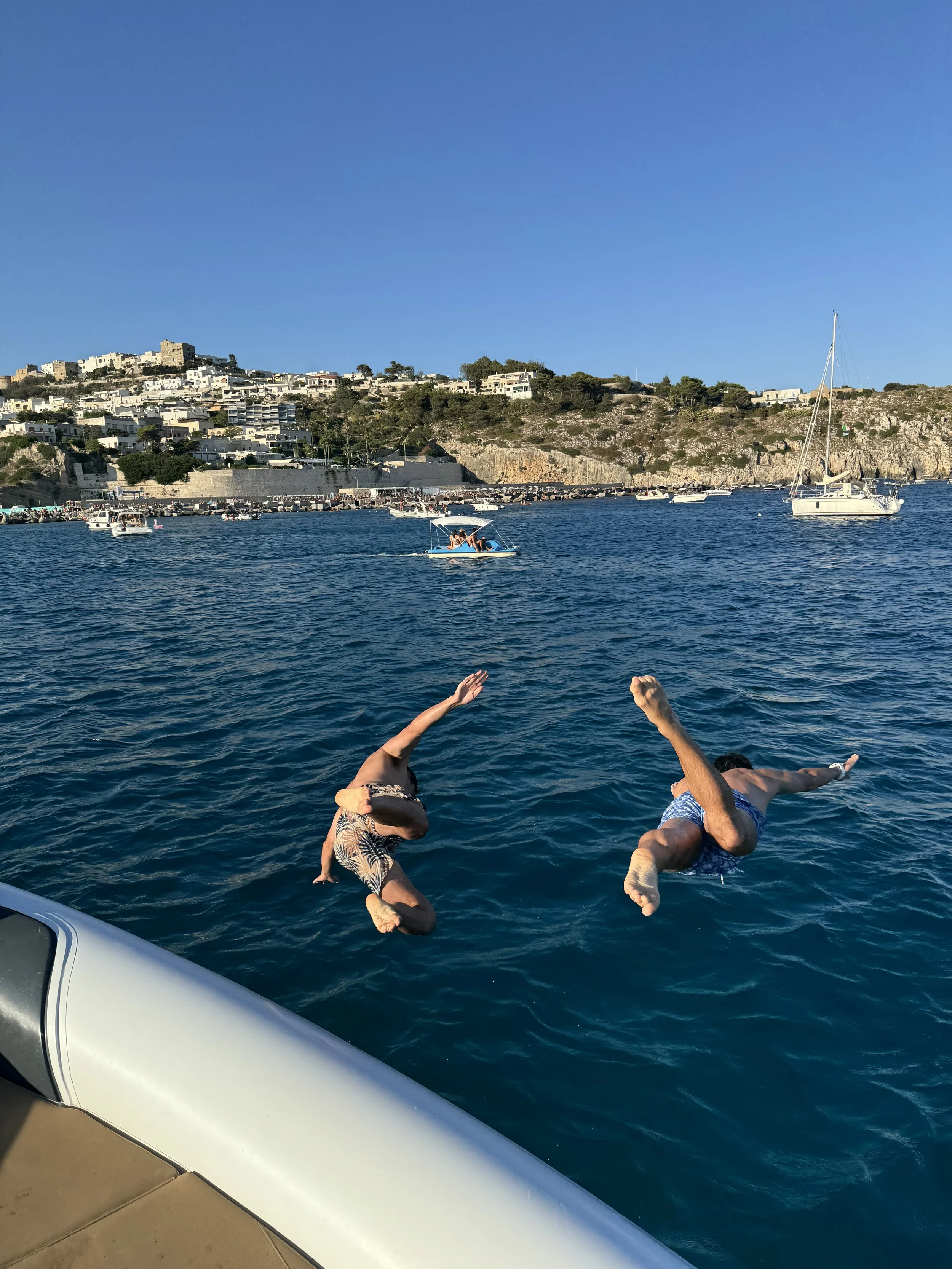 Chris and Ale dive.jpg