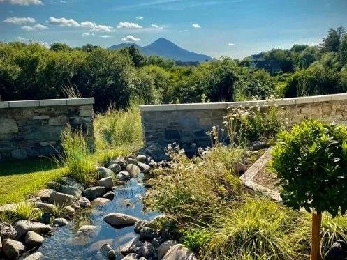 This retreat in Ireland Westport focuses on delving deep into self-exploration, uncovering your blind spots, ego, and genuine inner strength.