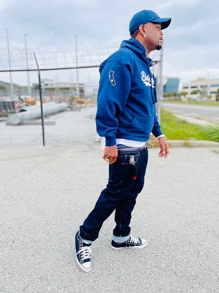 bfd-blue-hoodie-fg-side.jpeg