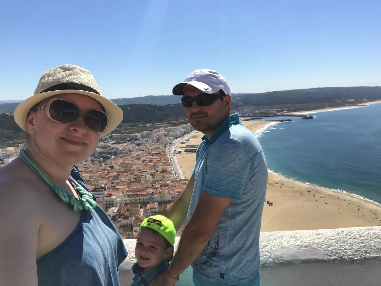 Panoramic view of Nazaré from O Sítio, overlooking Praia da Nazaré and the Atlantic coast.