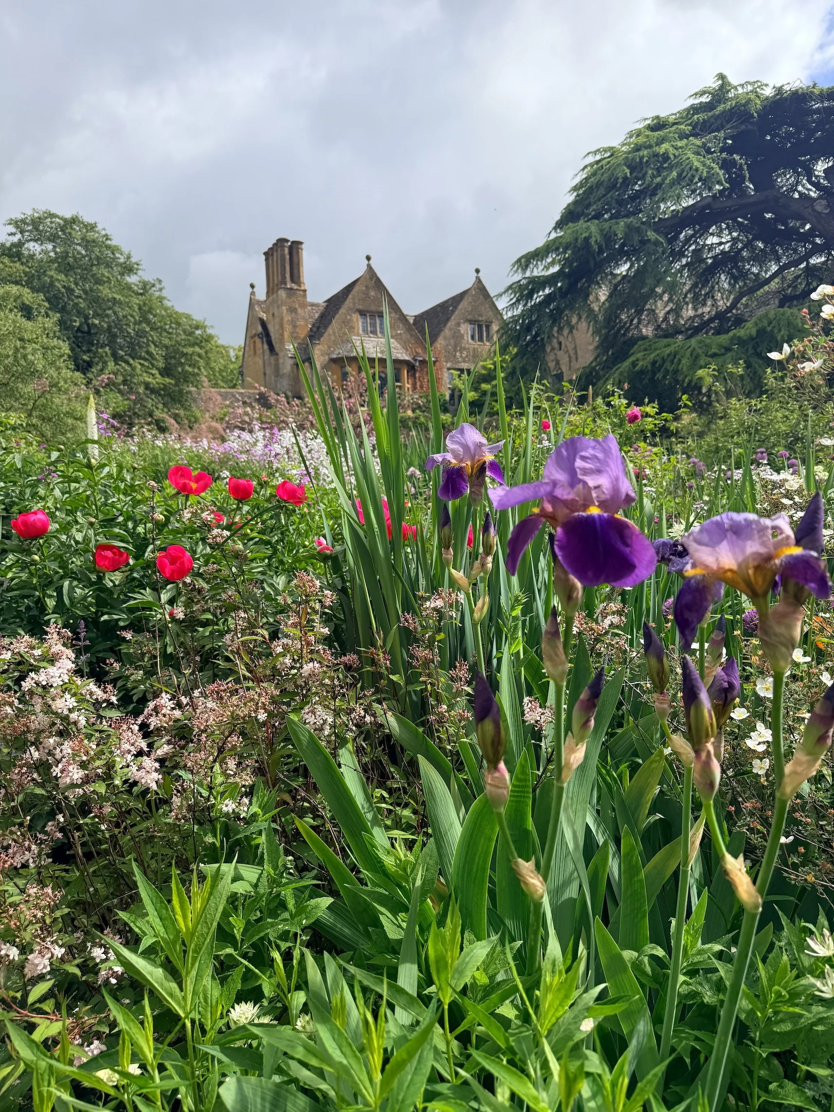 Olegana Castles and Gardens UK