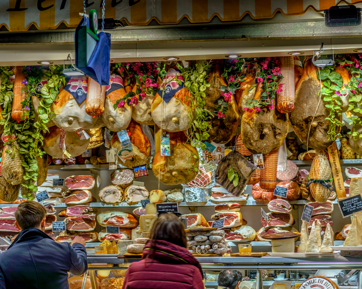 Morning market visit before an Italian cooking class