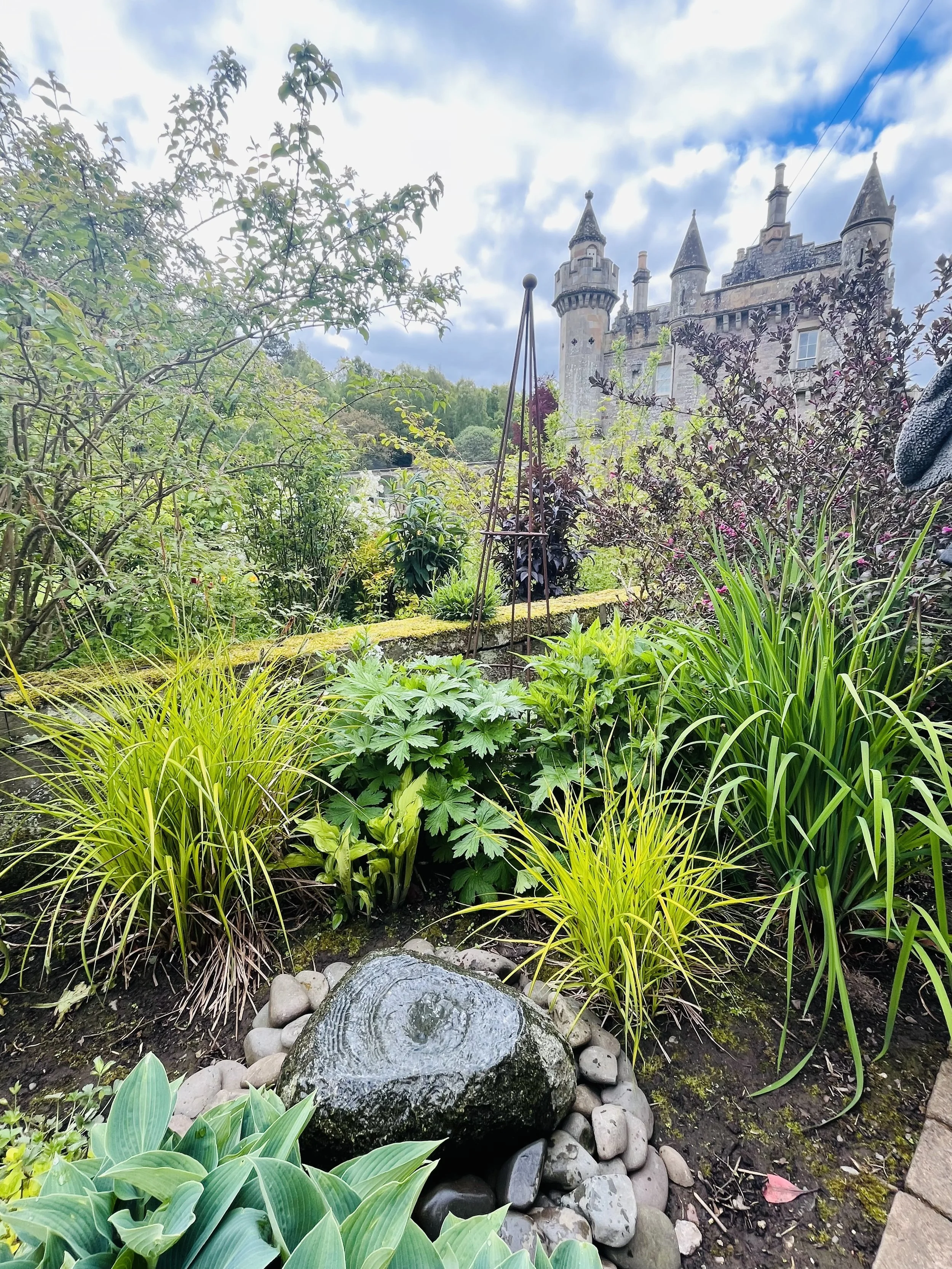 Olegana Castles and Gardens UK
