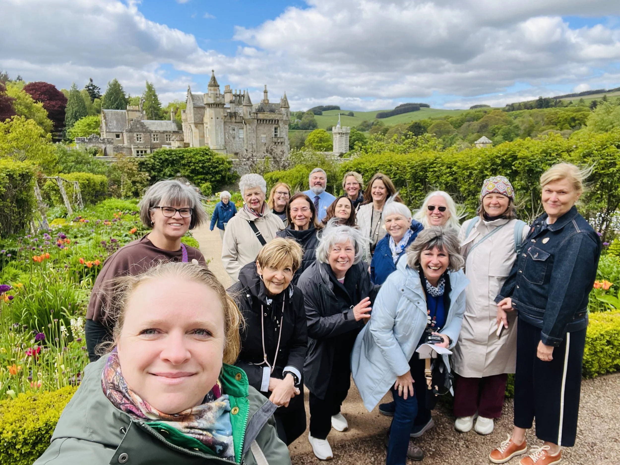 Olegana Castles and Gardens UK