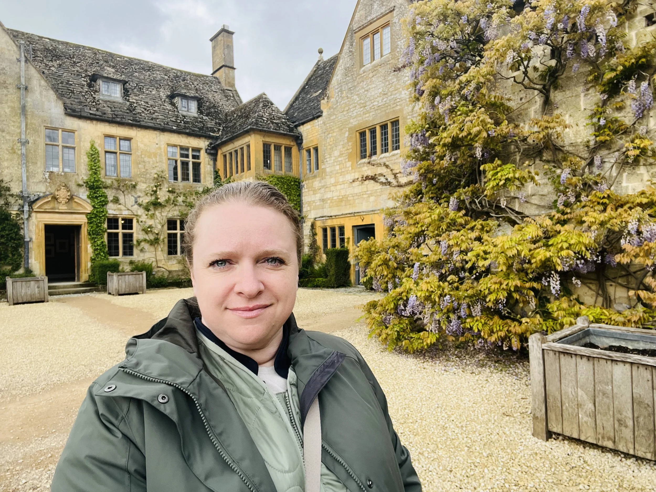 Olegana Castles and Gardens UK