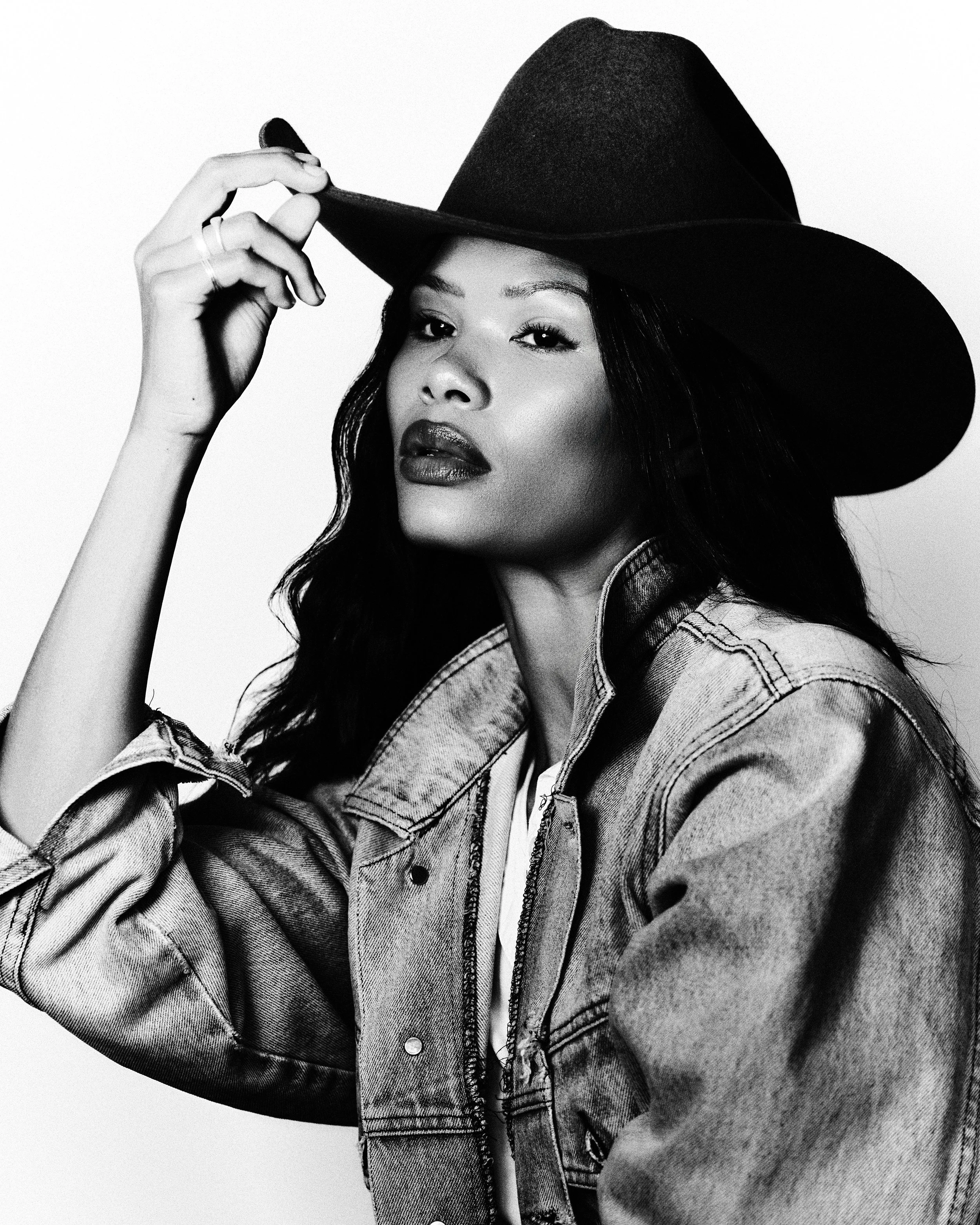 JADE_WESTERN6791 1_JADEwestern_ALAMOREAUX.jpg