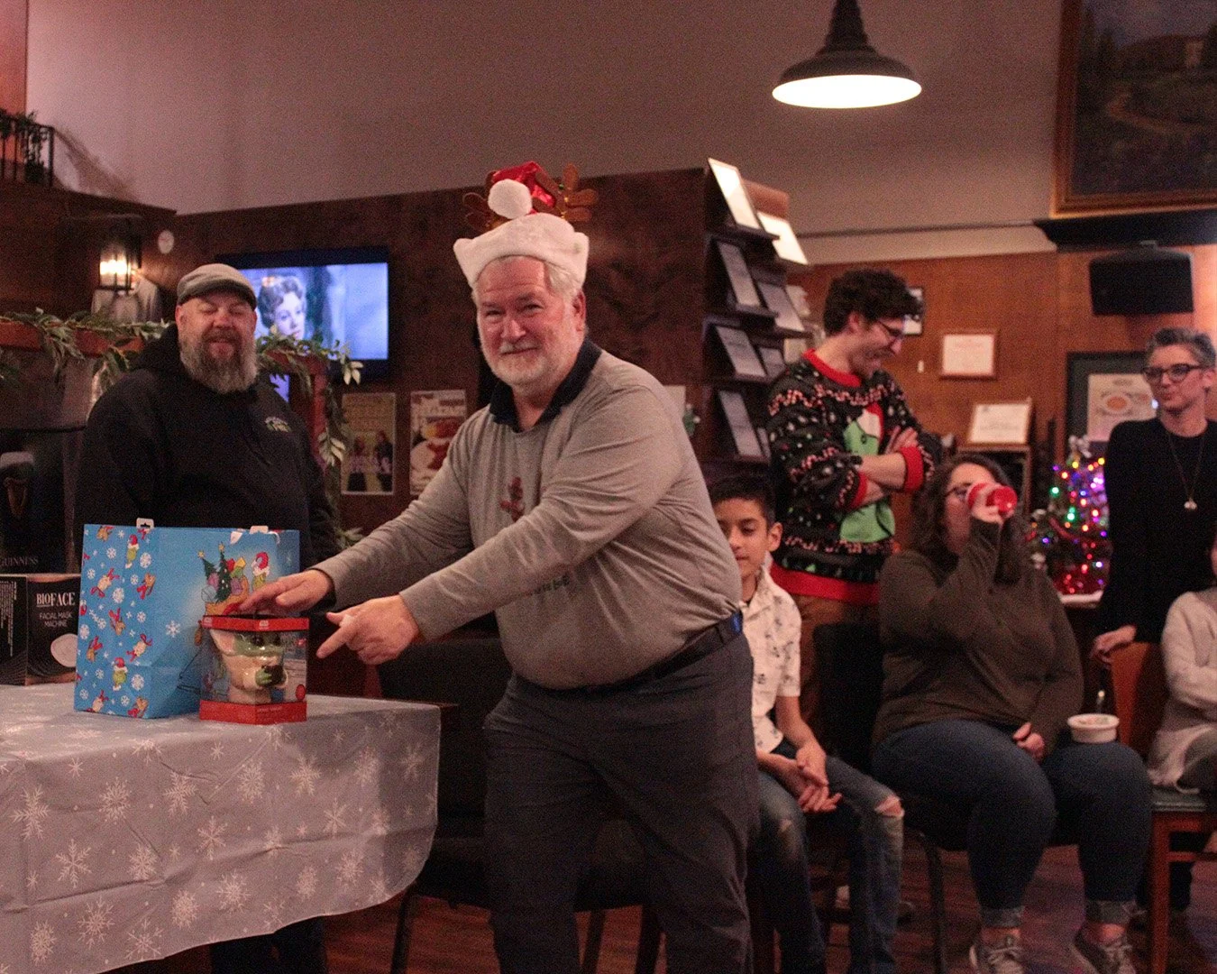 Mulligan's Medieval Night: Christmas Ball