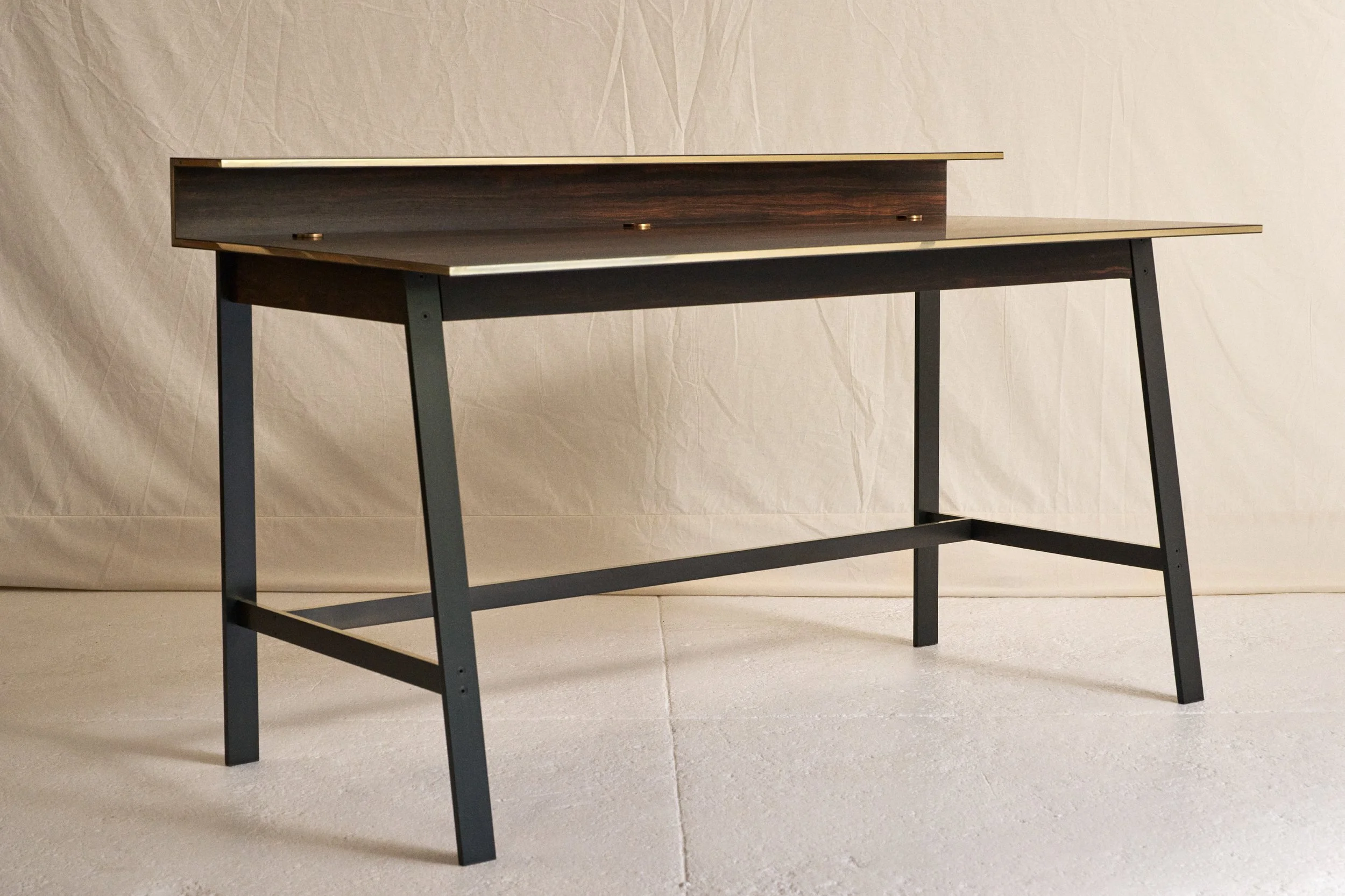 HAGLER DESK