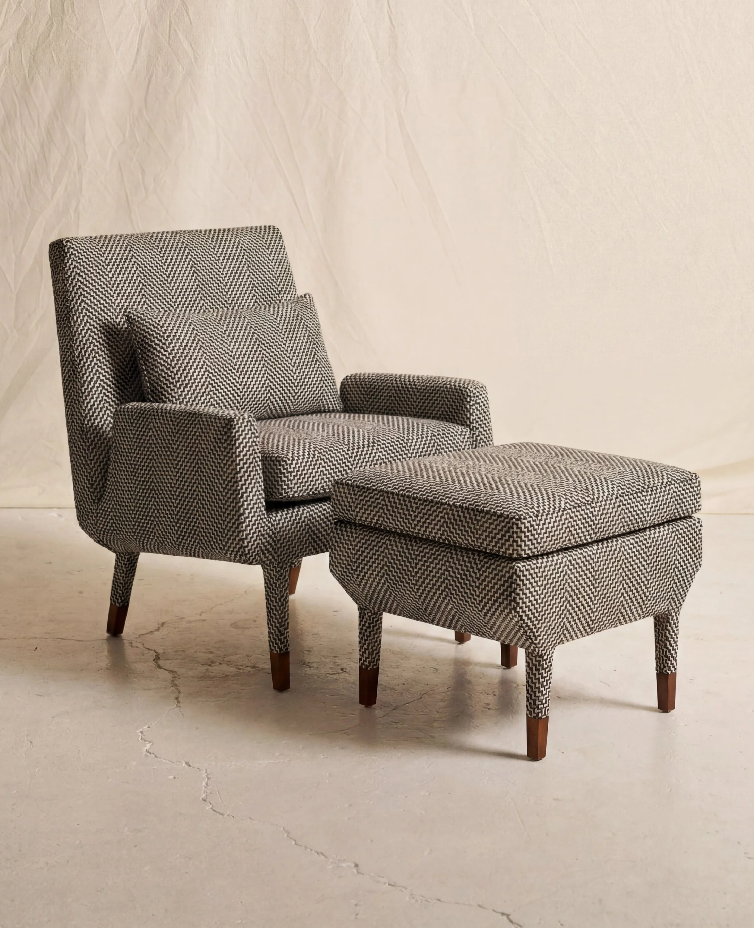 ANGOTT CHAIRS_Web images-03.jpg