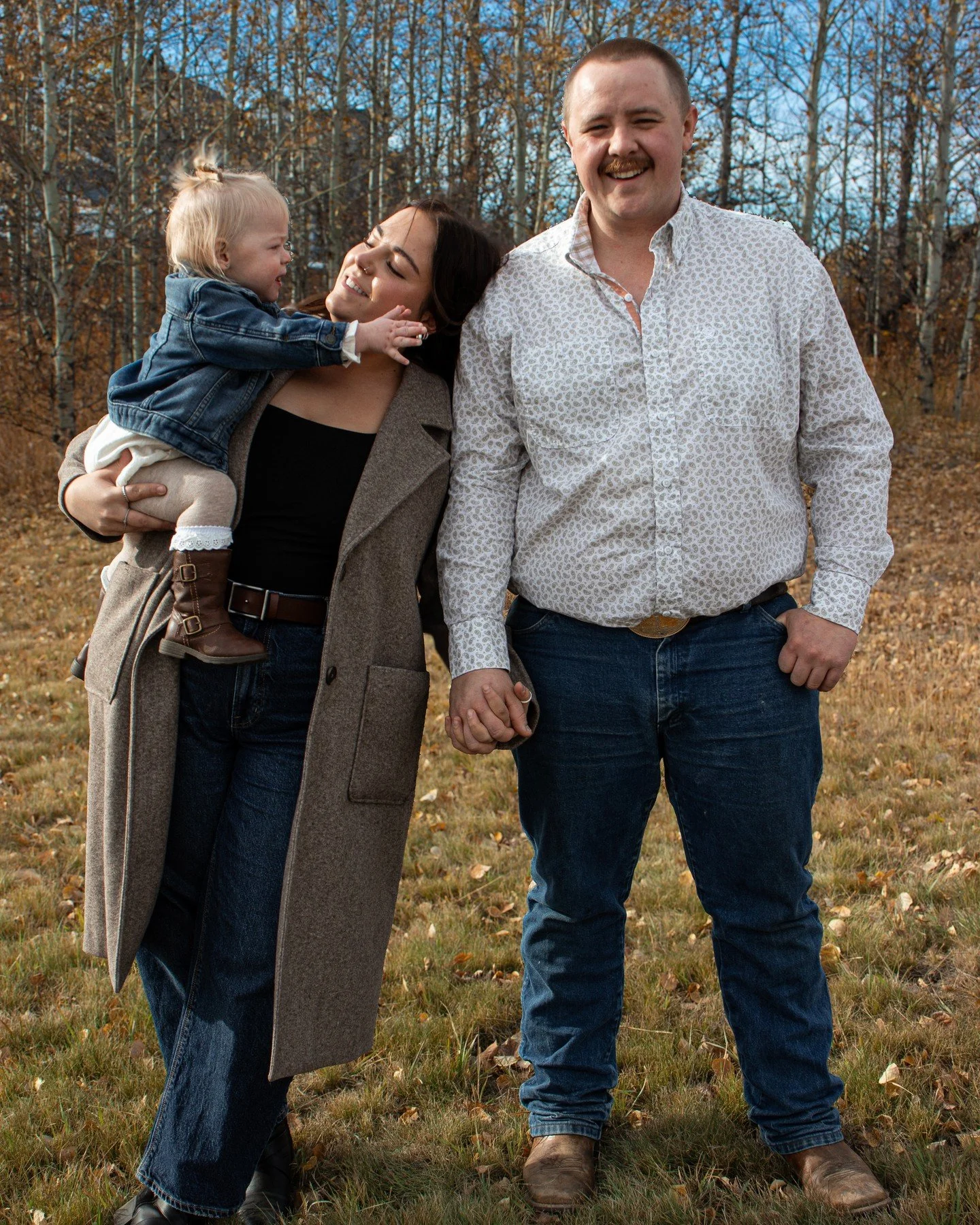 Cheers to a season full of connection, creativity, and celebration! Wishing you a joyful holiday!!
ㅤ
🤍🎄😇