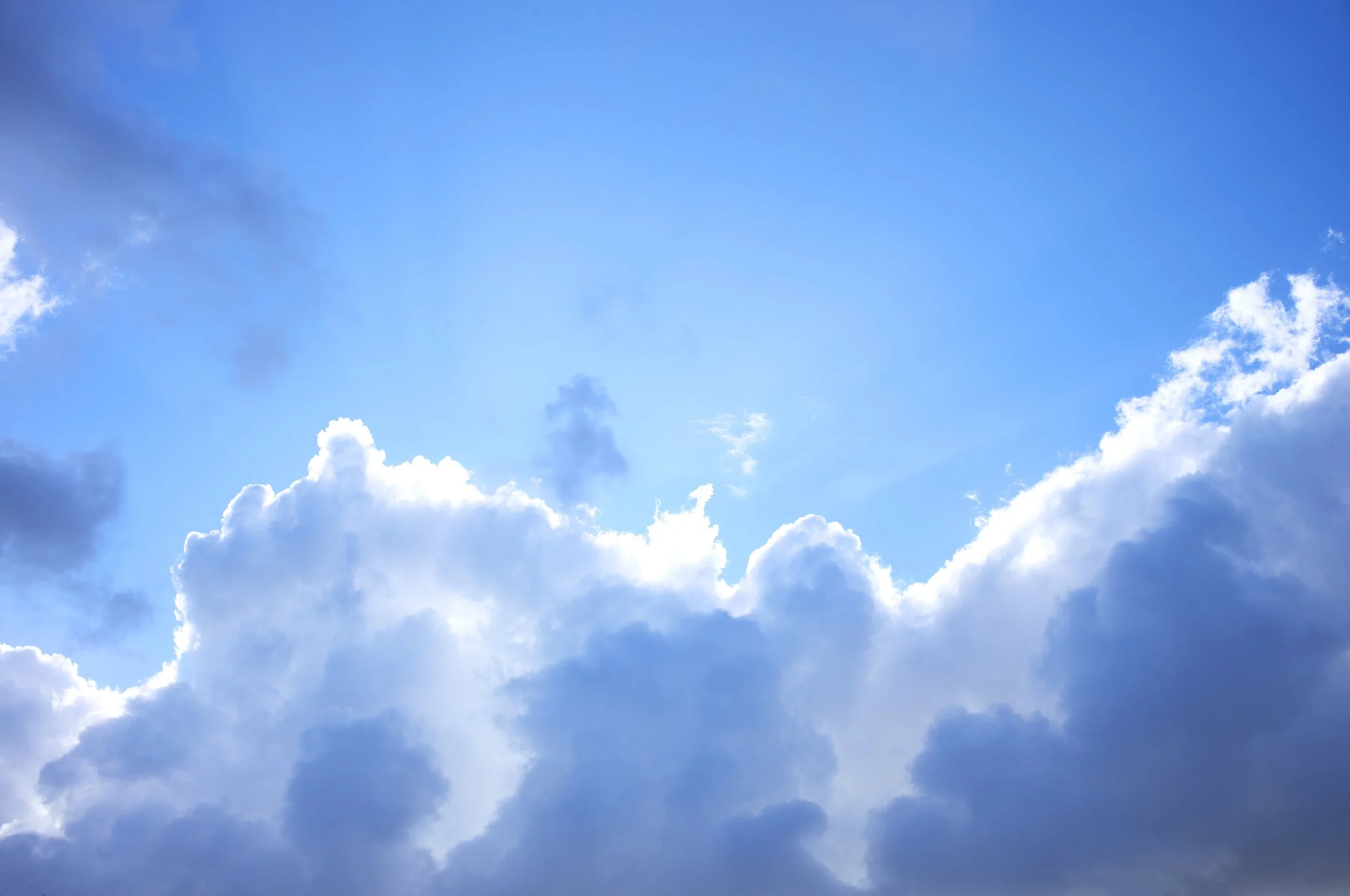 Clouds in Heaven_LVK_Portugal_1888 copy.jpg