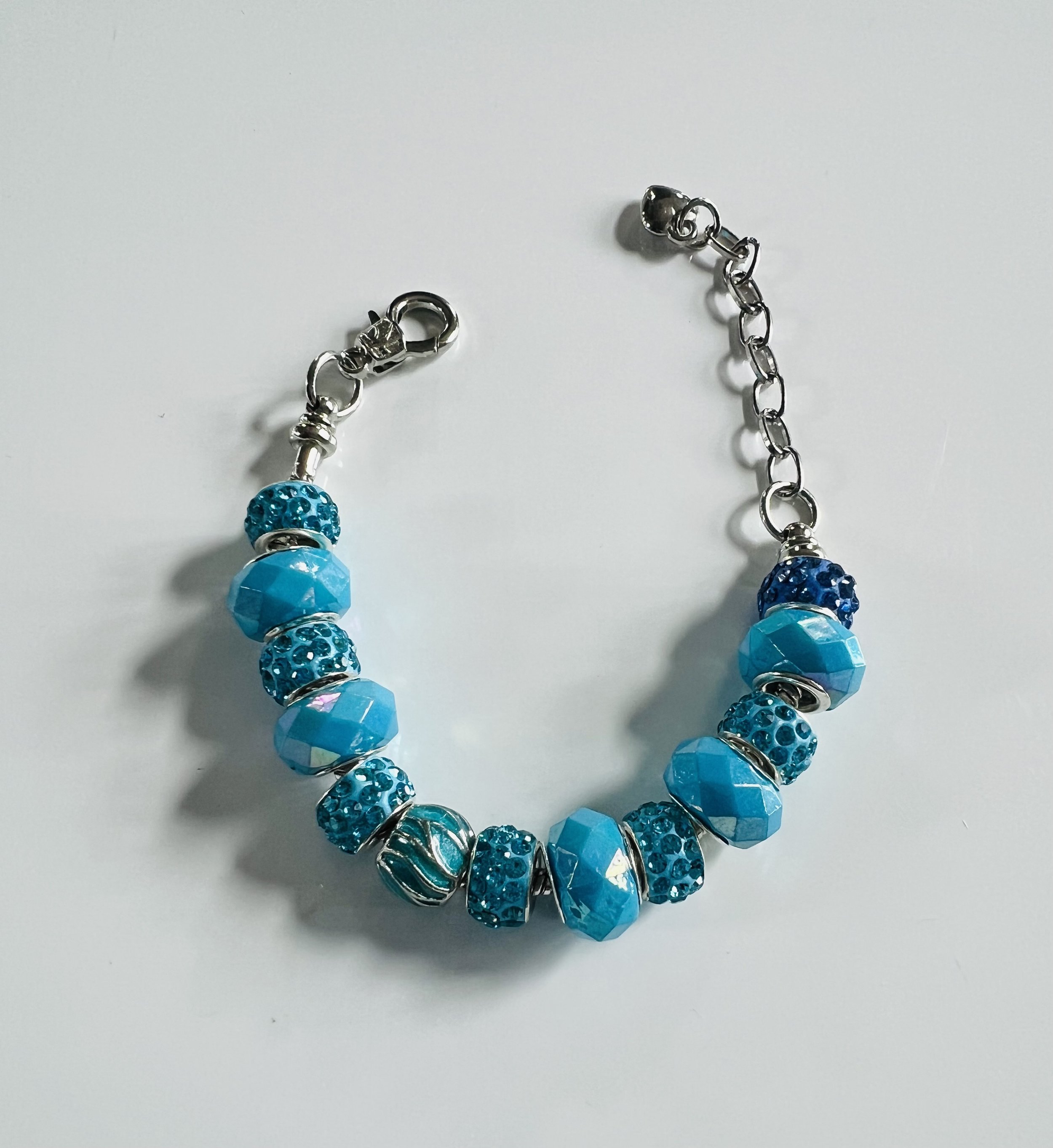 Caribbean Blue Bracelet (8 inches)