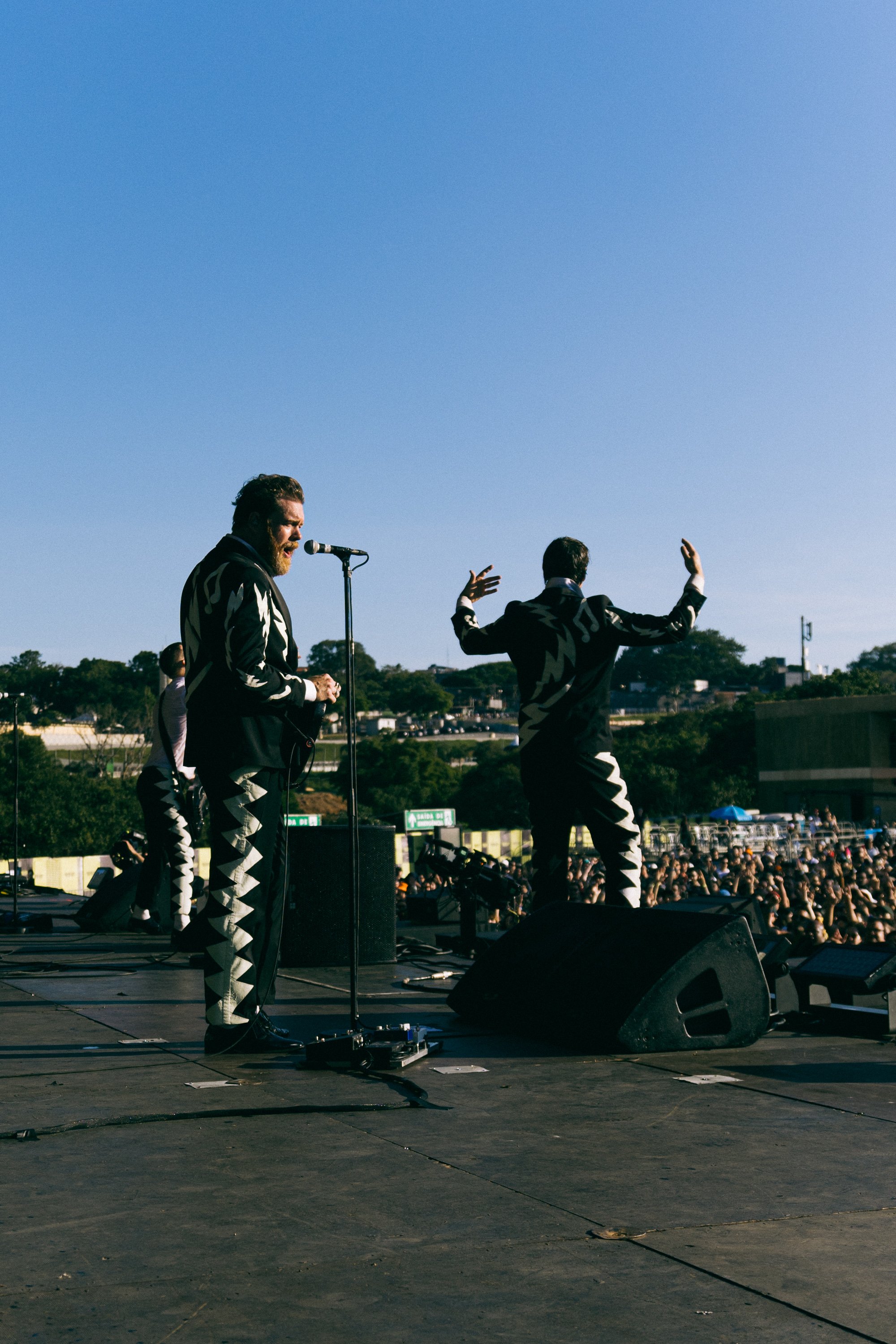 The-Hives-Maya-Melchers-71.jpg