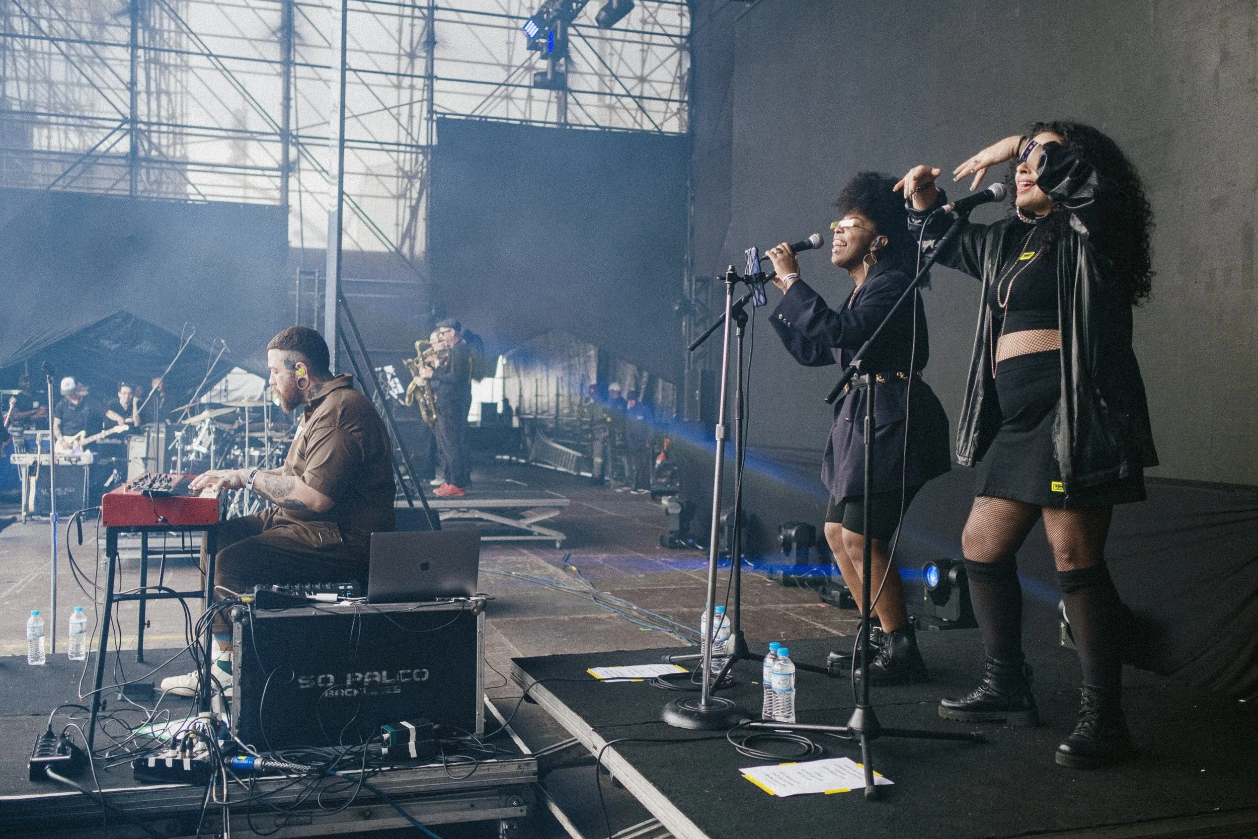 Copy of medulla-show-primavera-sound-maya-melchers-48.jpg