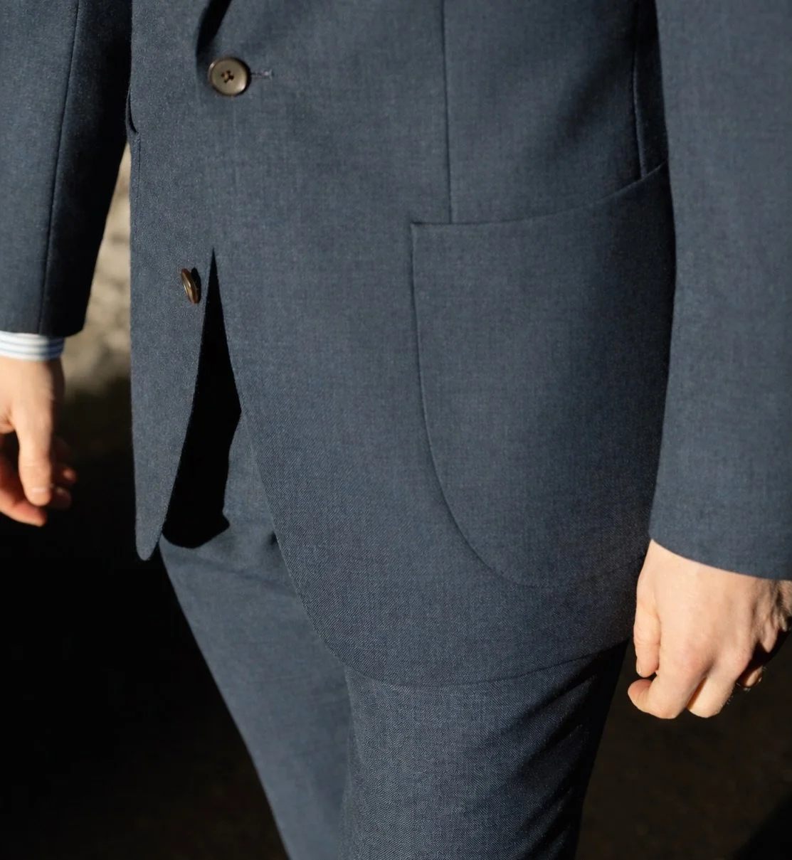 ~FRESCO~ A wool and mohair blend that delivers structure, durability, and natural wrinkle resistance. Ideal for tailoring that holds its form for every occasion.