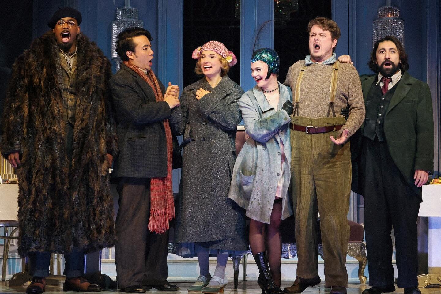 Performance # 4 tonight! Loving this beautiful bohemian life ❤️🎶

📷: Curtis Brown