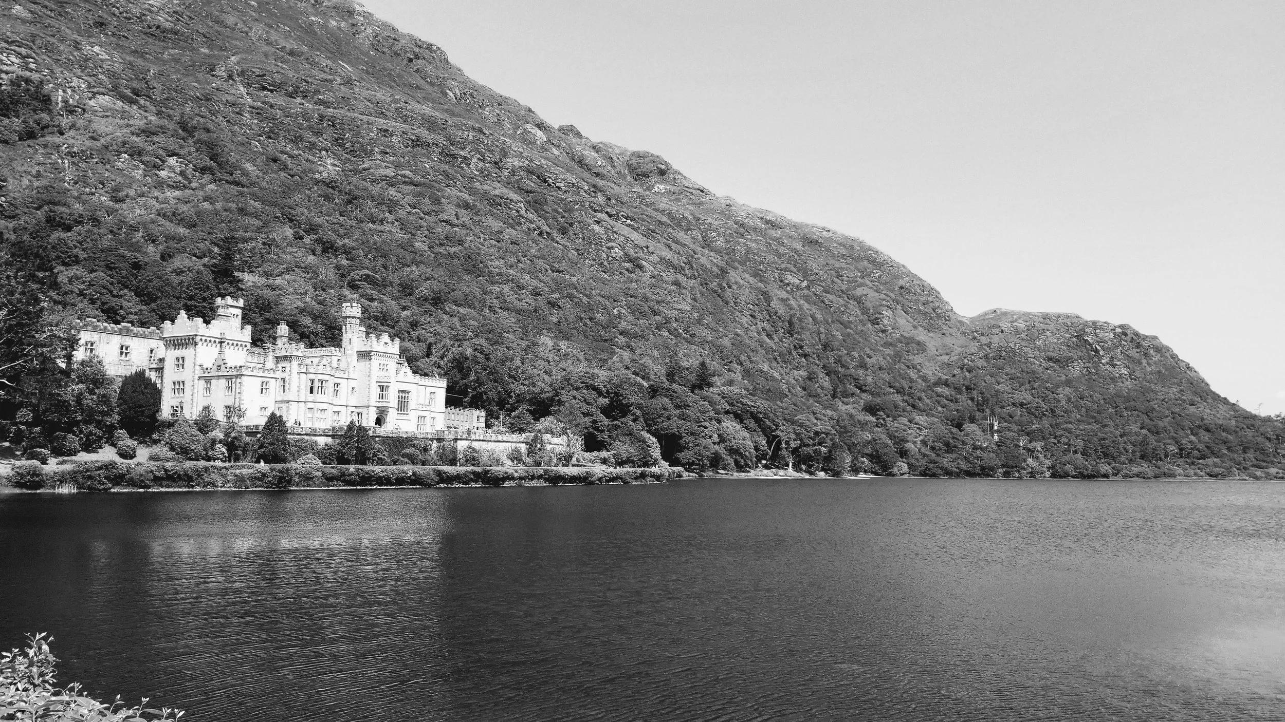 Kylemore Abbey.jpg