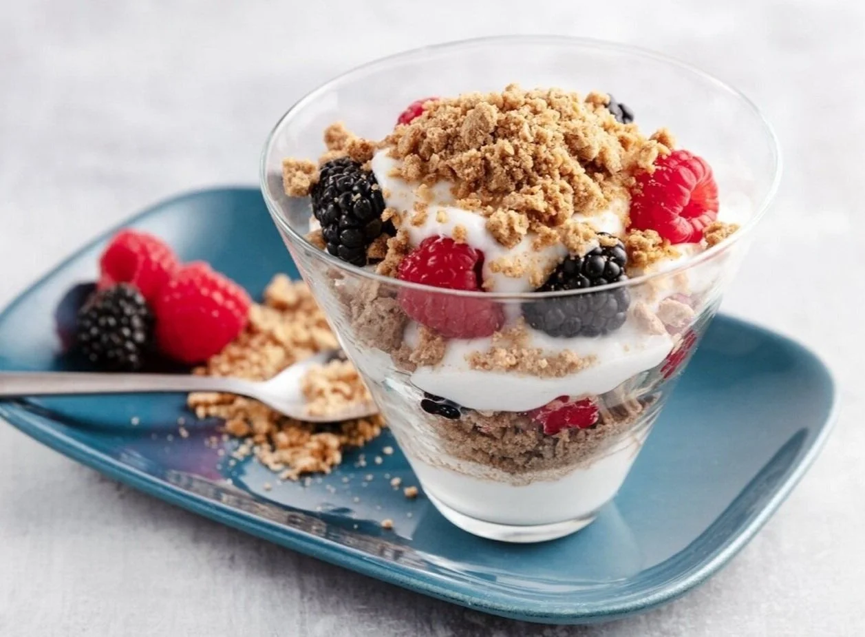 PFG_CFI_OatmealCinnamonStreusel_Parfait_7372.jpg