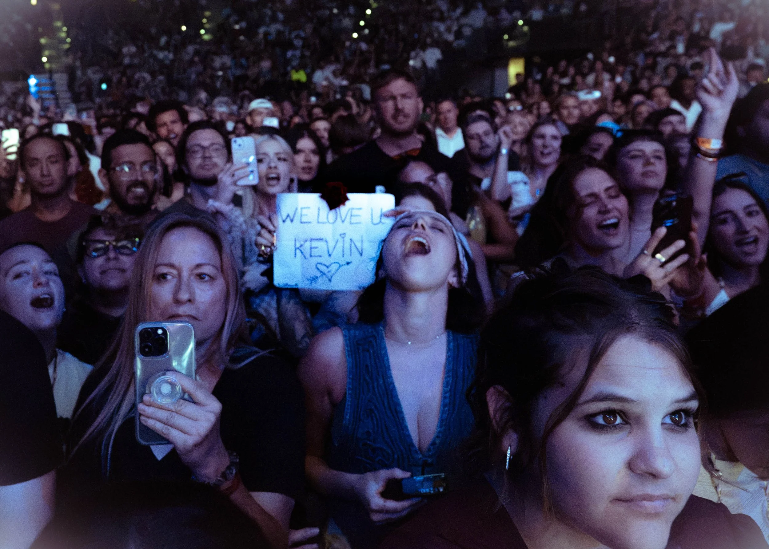 tameimpalabenchmarkinternationalarena7.9_amaeephoto-2.jpg