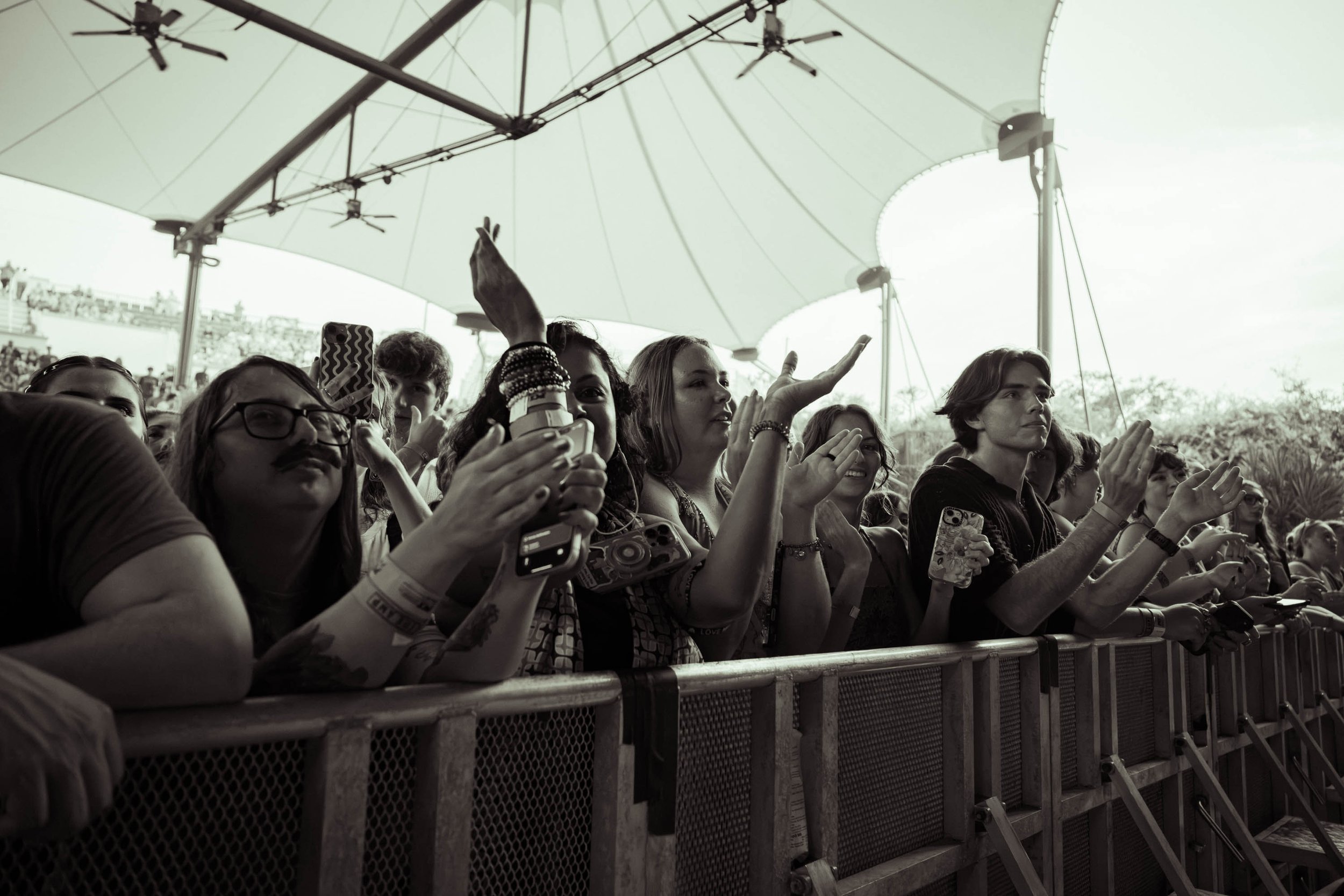 fans-8.jpg