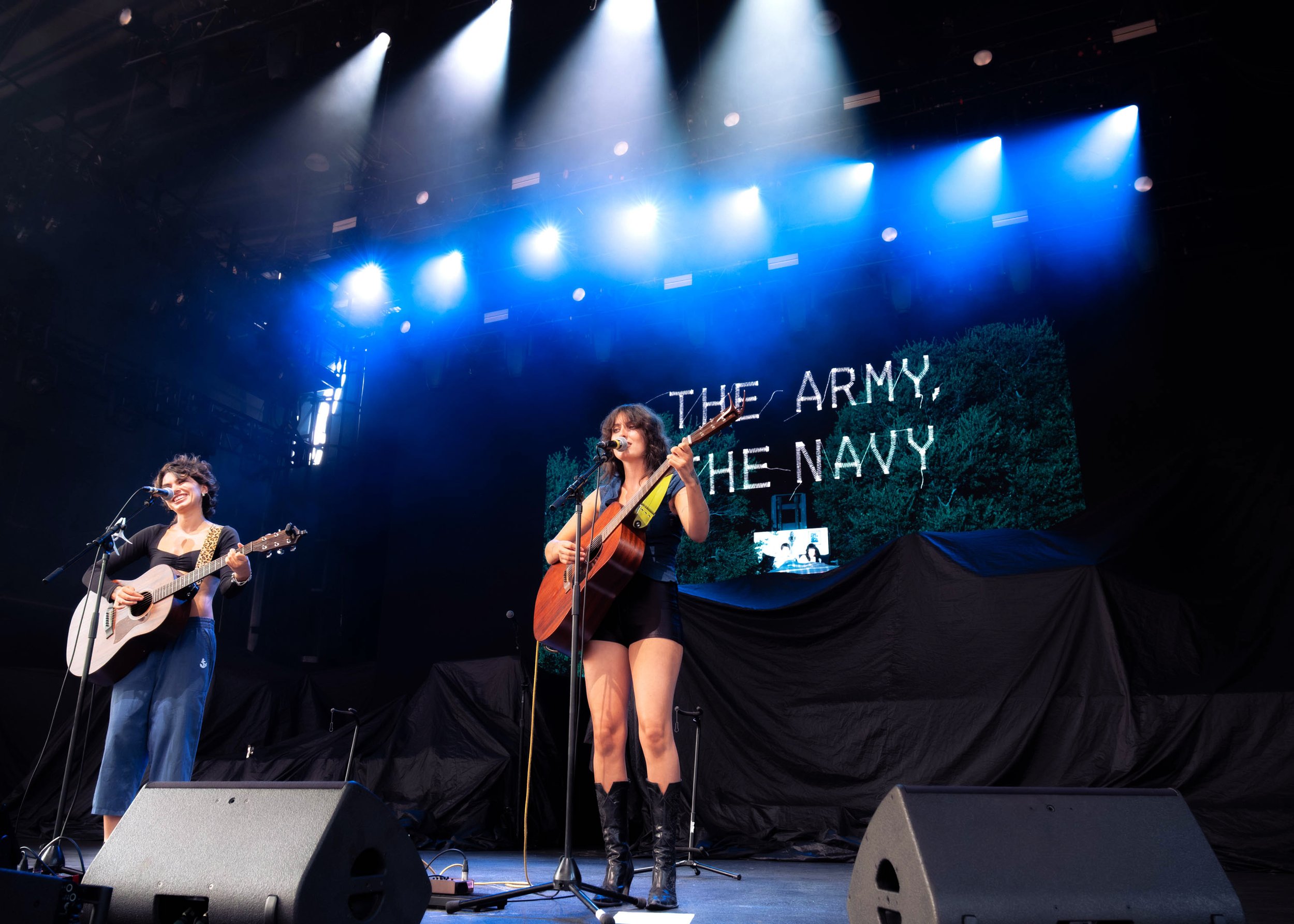 thearmythenavy7.27_amaeephoto.jpg