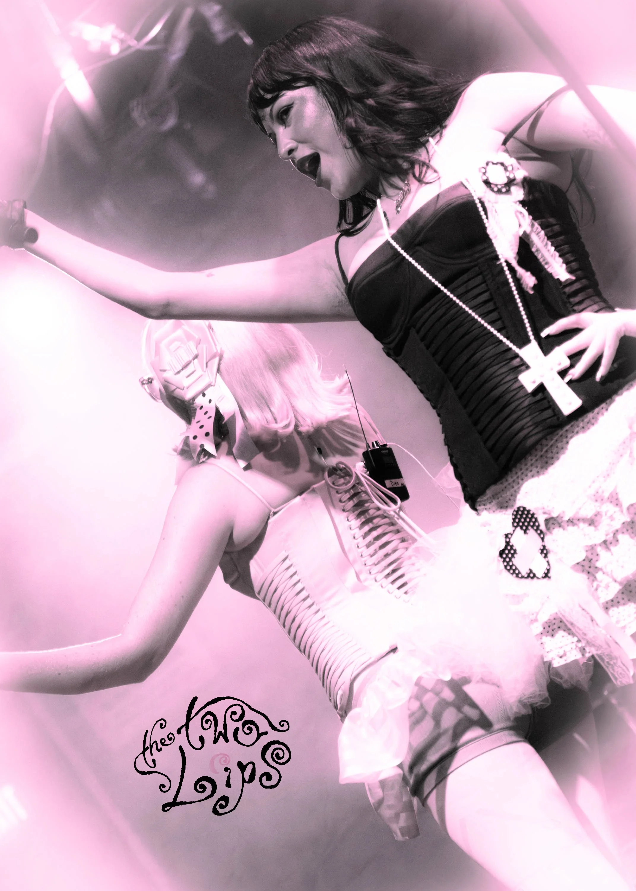 thetwolips9.17thesocial_amaeephoto16.jpg