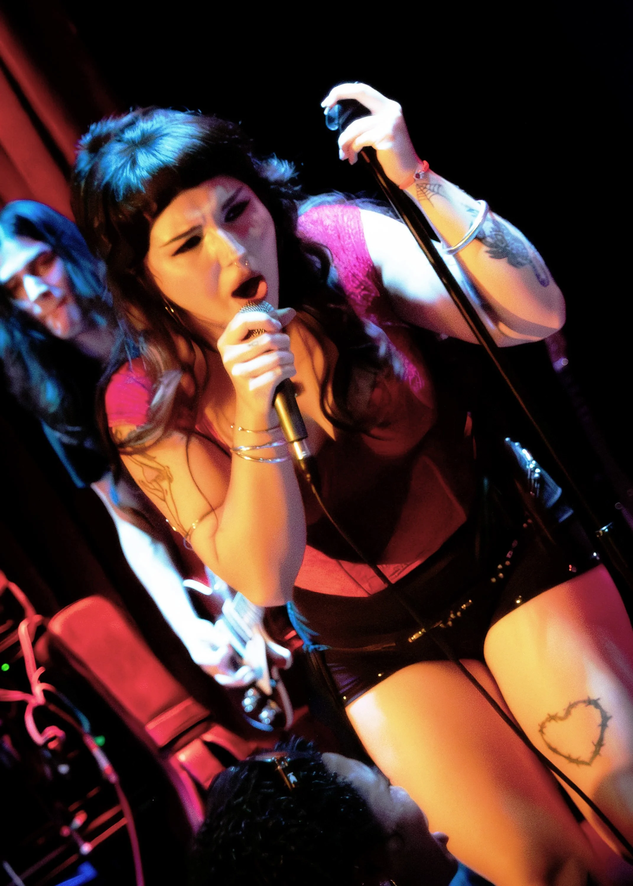 pheromones5.23_amaeephoto5.jpg