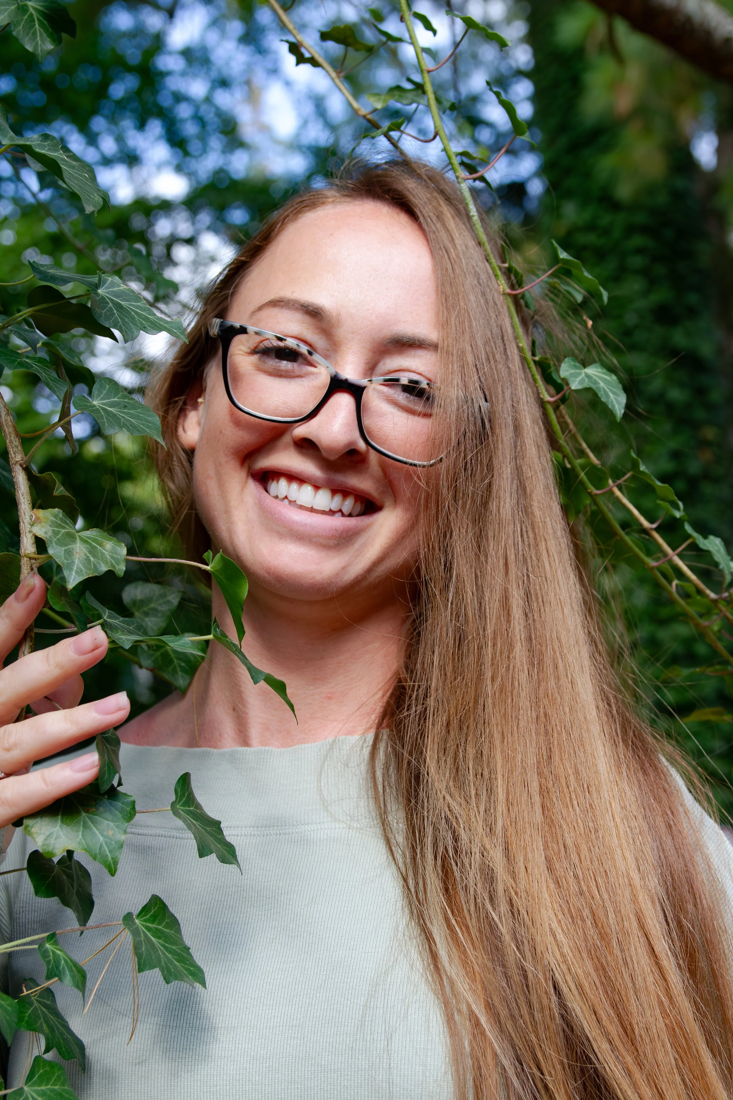 Plant Queen | Reiki Master | Galactic Light Healing | IET Advanced | Yoga | Meditation | Sound Healing | Animal Lover ❤️