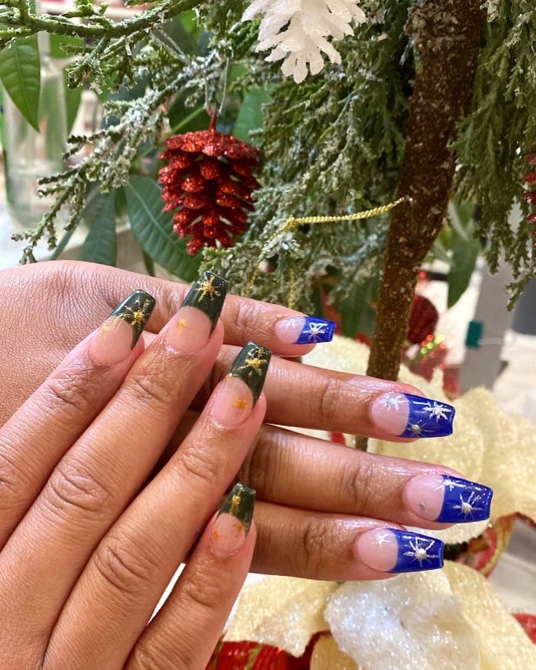 Just in time for the holidays ✨💅