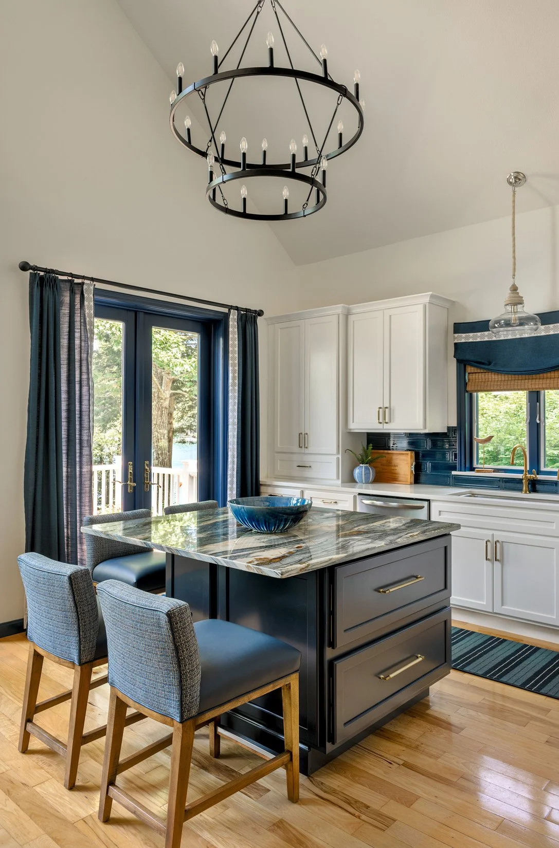 Blue and white kitchen