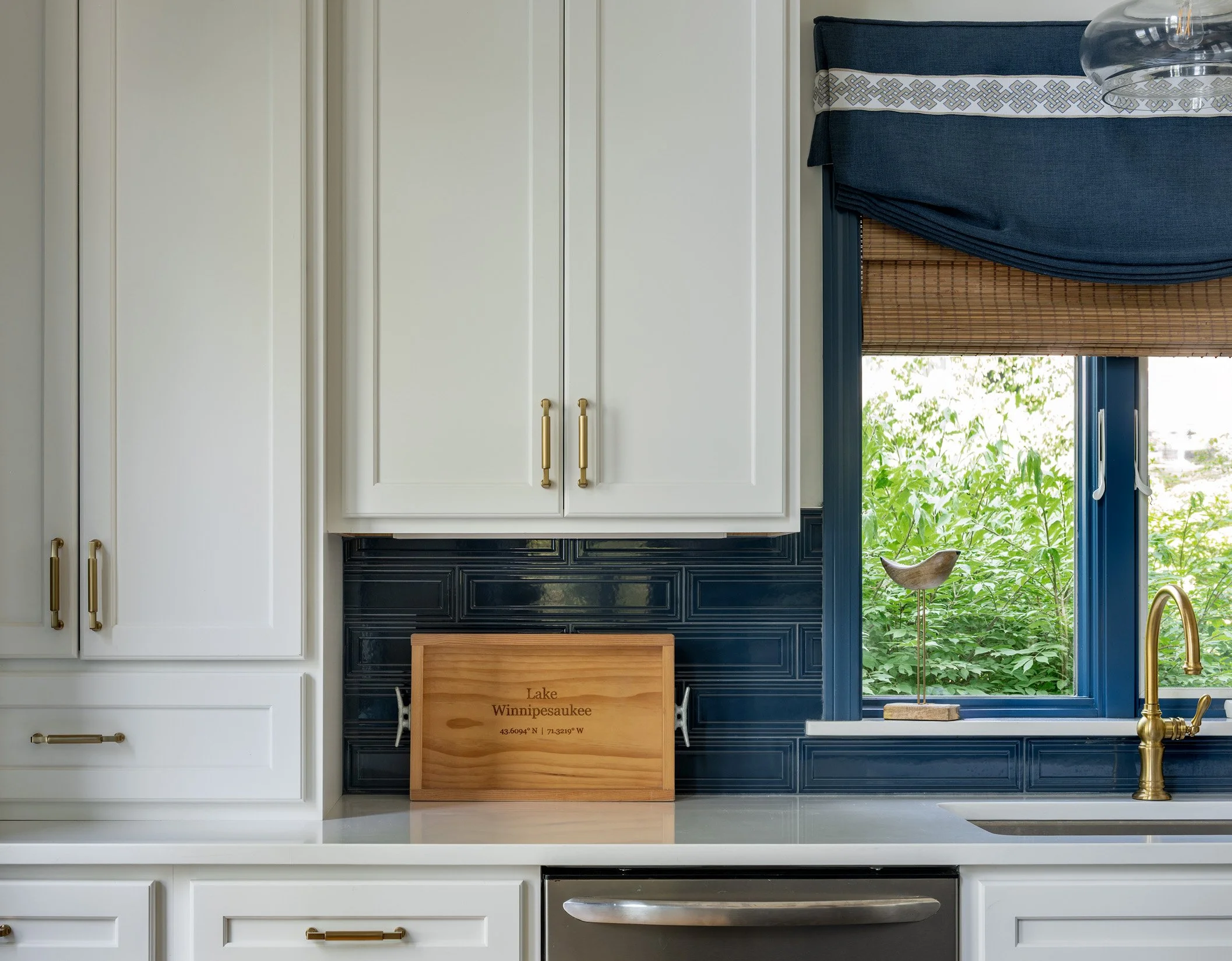 Blue and white kitchen