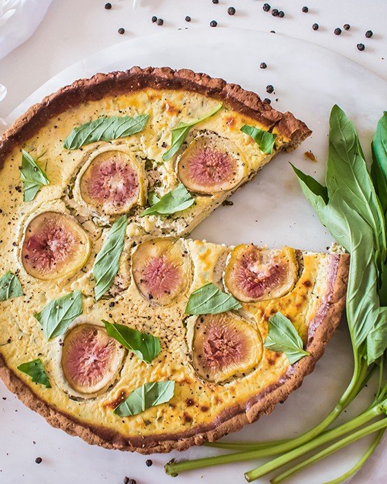 Did you know you can use our dips for more than just dipping. Here are three unique and fun ways to use our dips to elevate your dining experience. Swipe to find your next recipe! 💙 
1. Fig, Ricotta and Spring Onion Tart
2. Mediterranean Inspired Pi