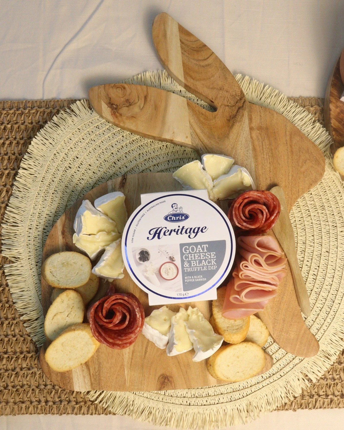 Hosting this Easter? 🐣
Bring out the bunny board with our Heritage Dips&mdash;guaranteed crowd favourites! 

 #celebrate #dip  #easter #bunny #charcuterie #chrisnevermisses #heritagedips #chrisdips