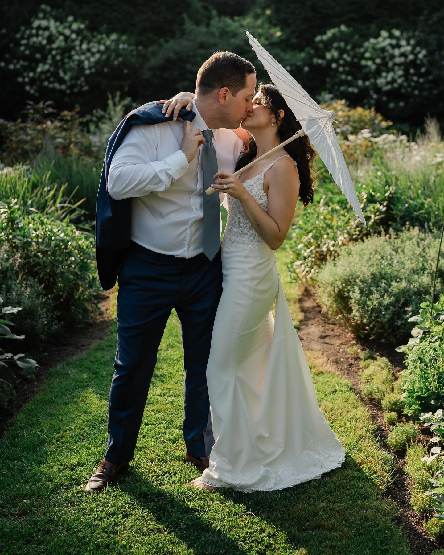 Joana and Michael! Second for @mila.lowe.
.
.
.
.
#massachusettsphotography #edgartown #massachusetts #visitmarthasvineyard #weddings #wedding #weddingphotgrapher #summer #marthasvineyard #summer #marthasvineyardphotographer #marthasvineyardweddingph