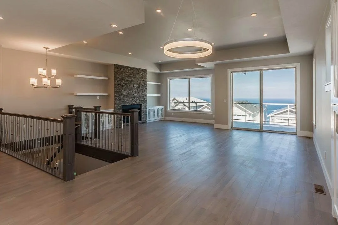 125 Royal Pacific Grand Interior.jpg