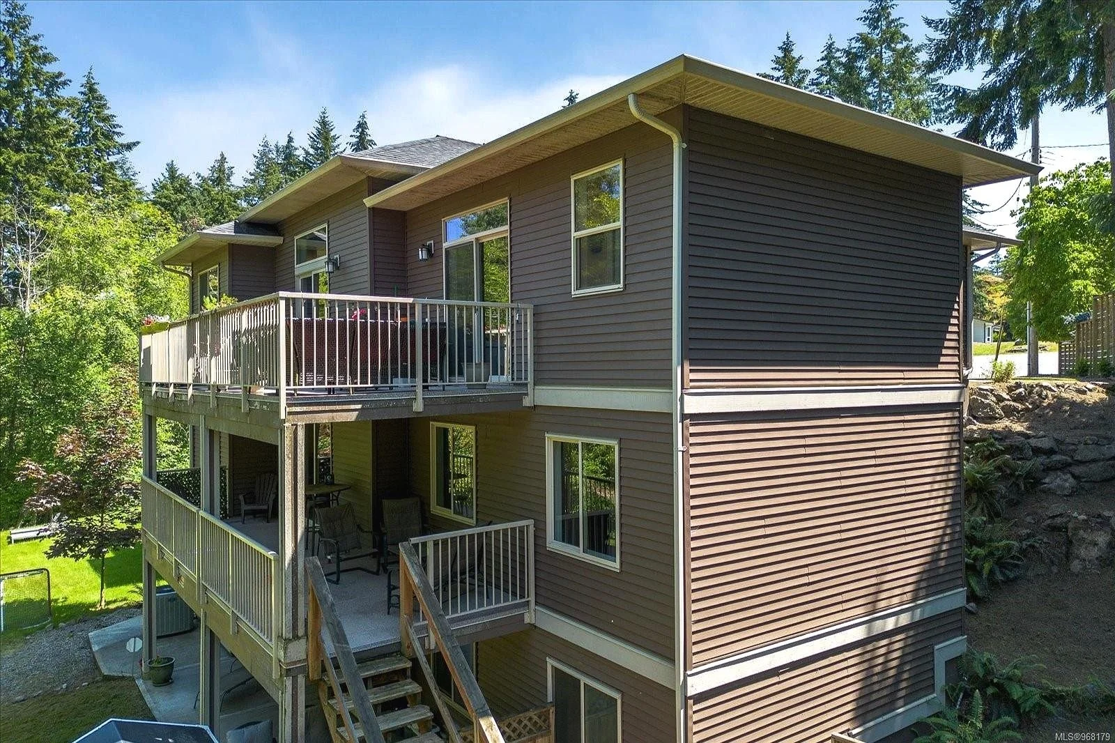 3754 Myrta - Back.jpg