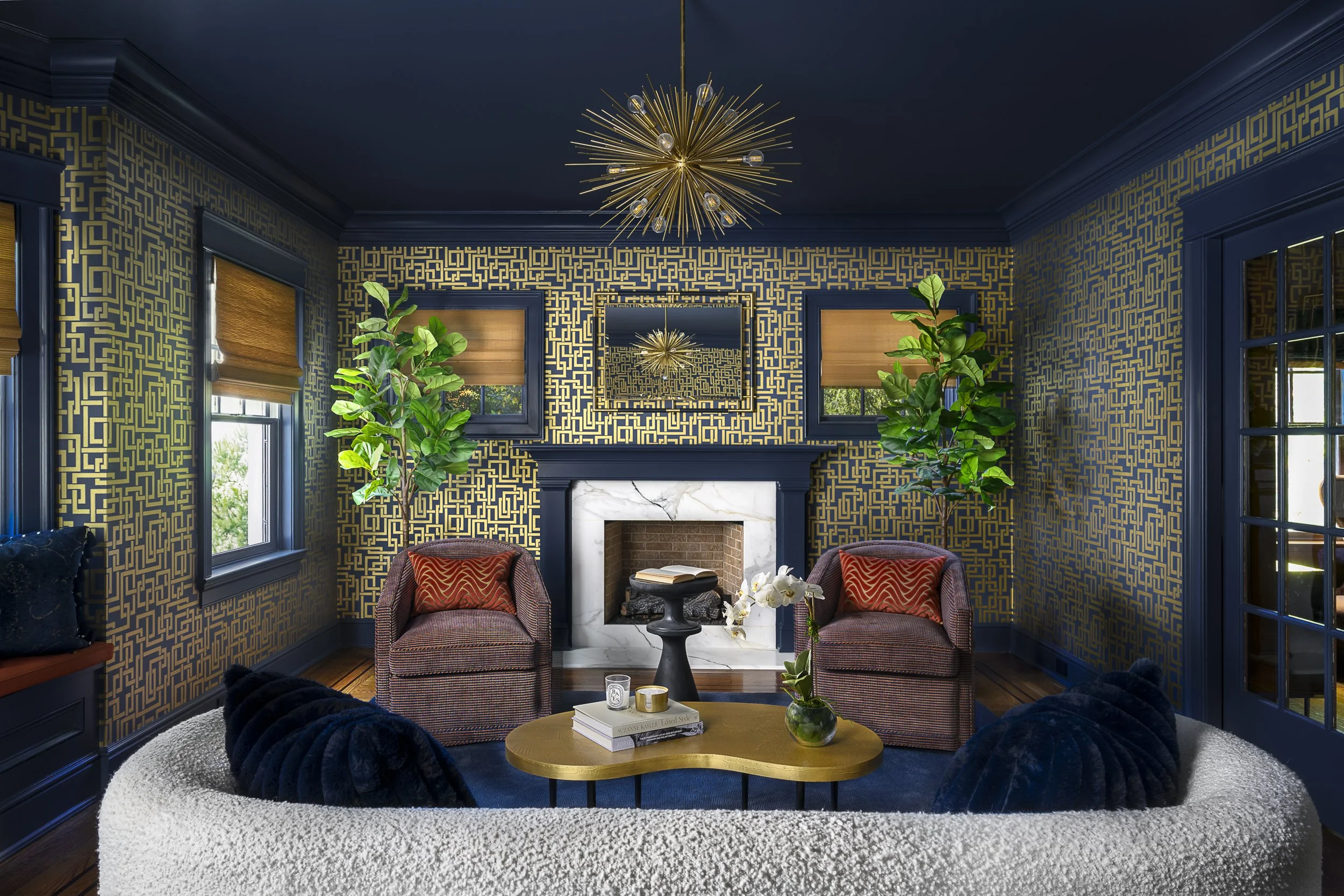 TOPOFHILLLIVINGROOM-SOCIALMEDIAJPGS 1 of 4.jpg