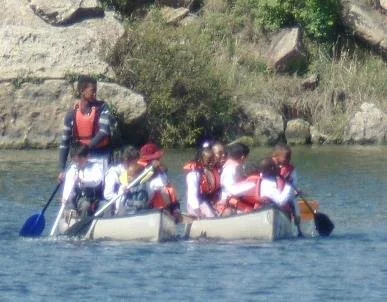 06-rock-uk-raft.jpg