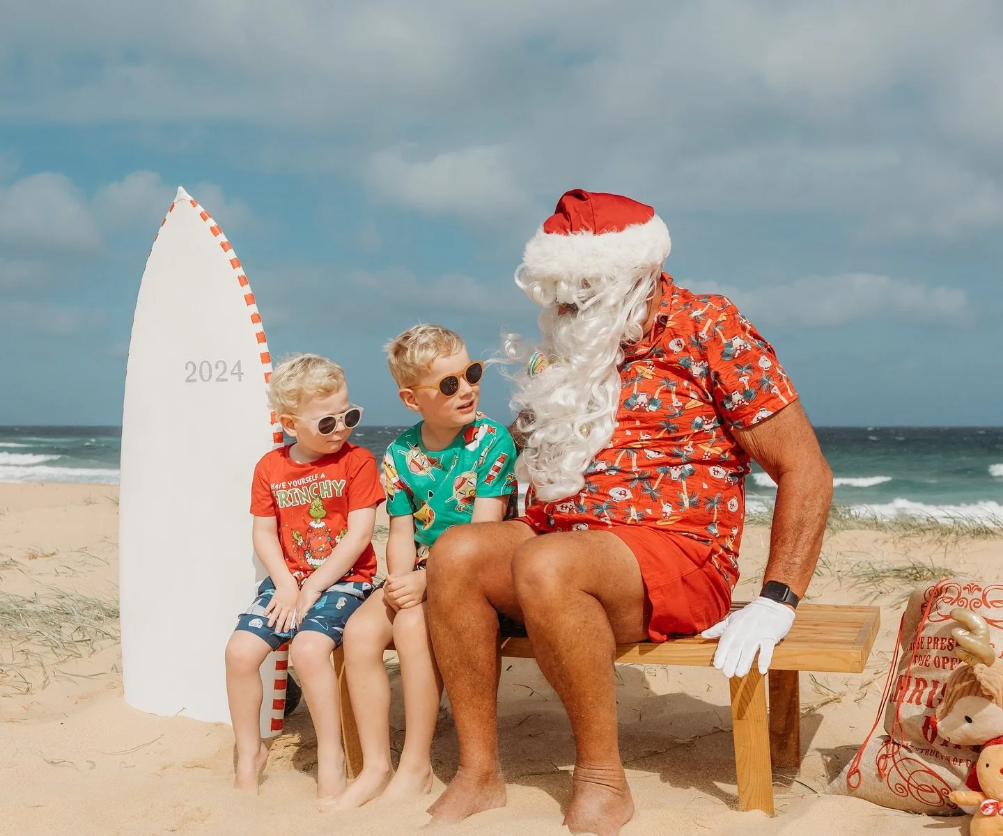 Have you written your list to Santa yet? 

Why don&rsquo;t you come and tell him in person? And capture some fun holiday memories at the same time! We are bias but we love capturing the personality of your family in our crissy photos! 😎

Sessions ar