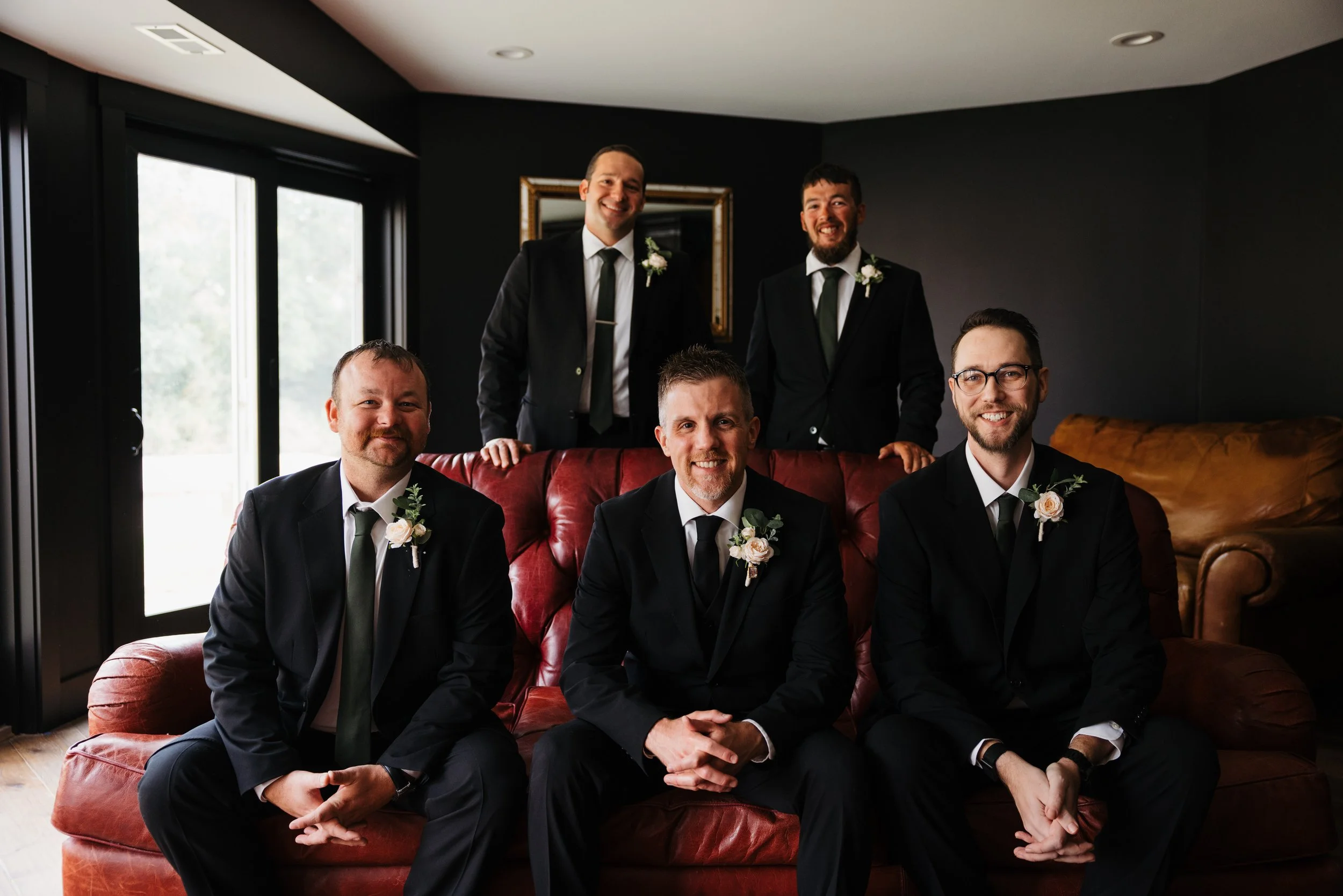 SimplyBritneyStudios-CallieJosh-WeddingPhotography-sneaks-7.jpg