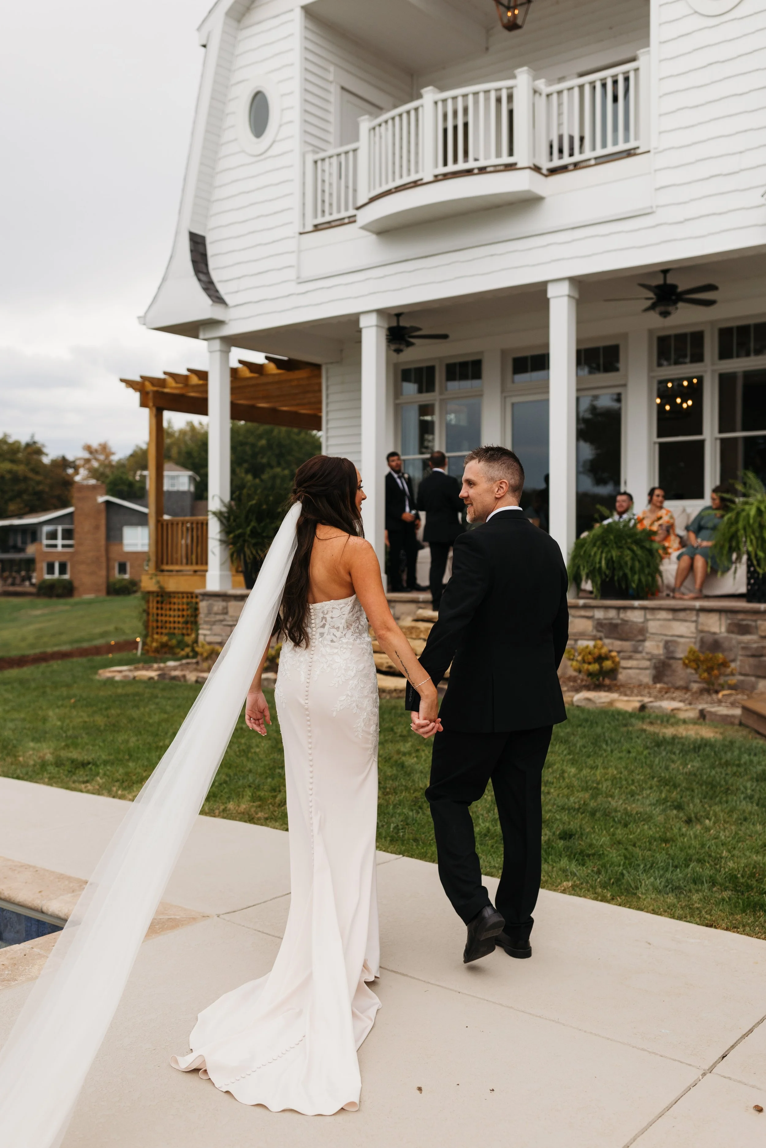 SimplyBritneyStudios-CallieJosh-WeddingPhotography-sneaks-19.jpg