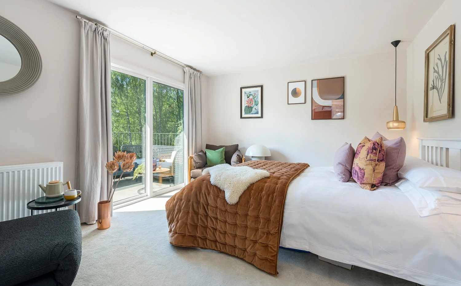 20240520 Darach - Strath Tummel - interior - bedroom 1 001 - low res.jpg