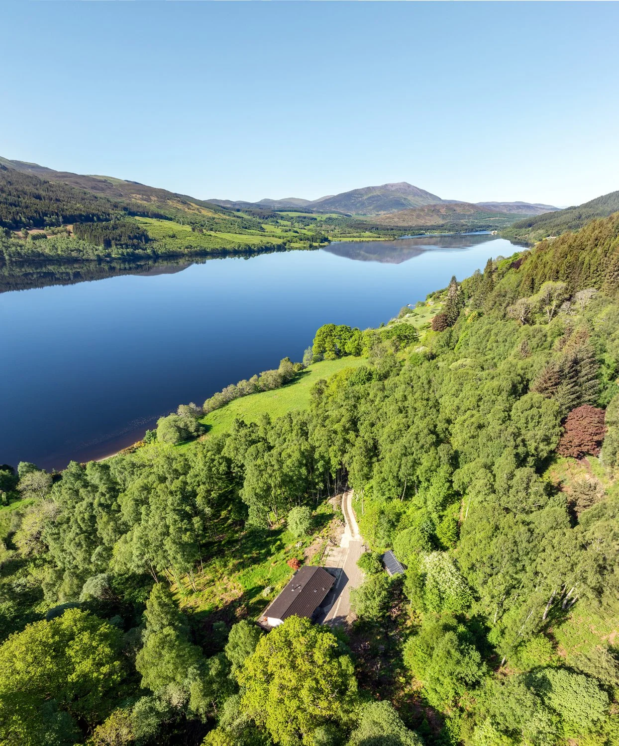 20240520 Darach - Strath Tummel - exterior house 038 - low res.jpg