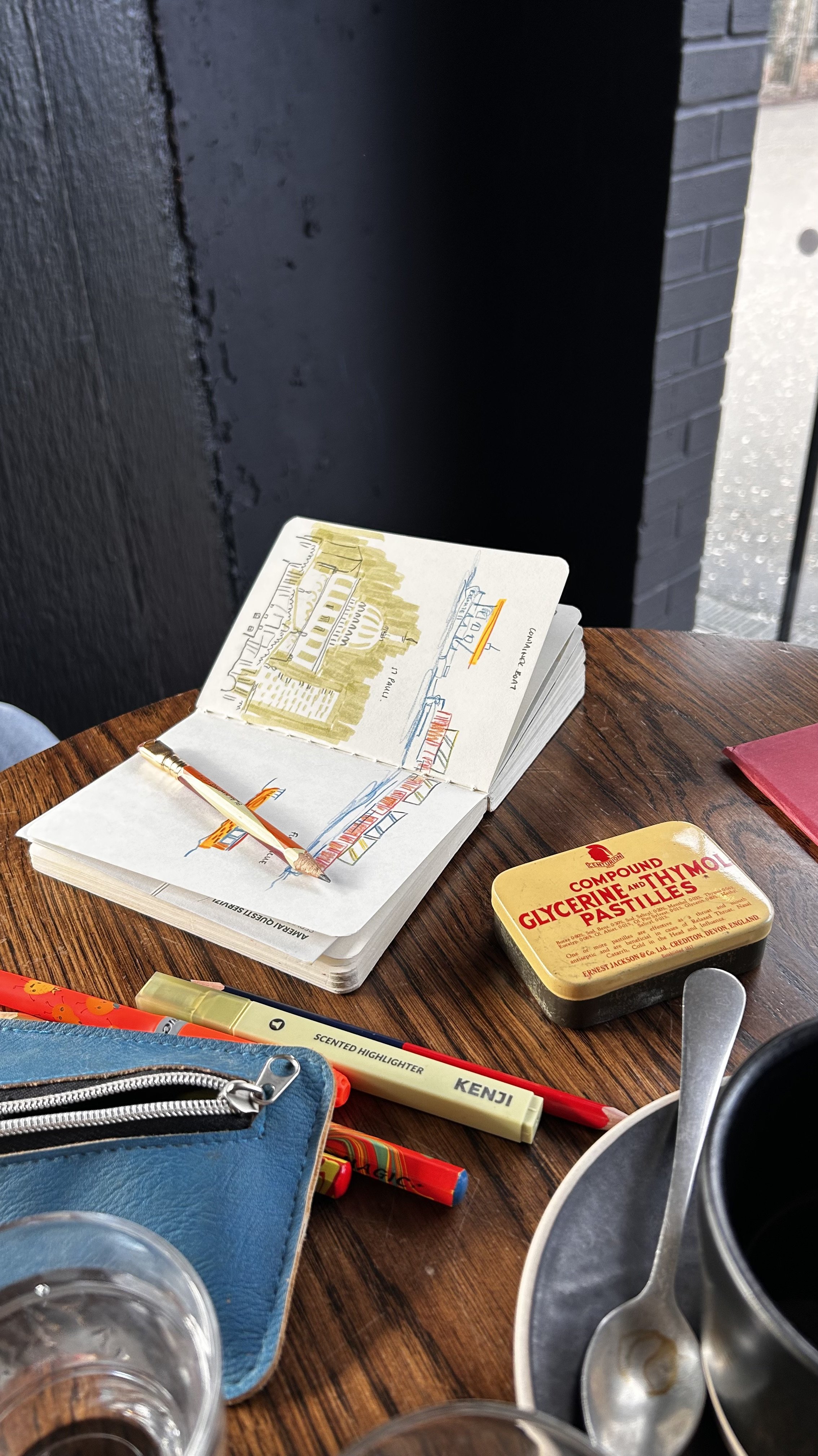 pencil and pen sketch of St Pauls Cathedral in V&A museum cafe during artists trip