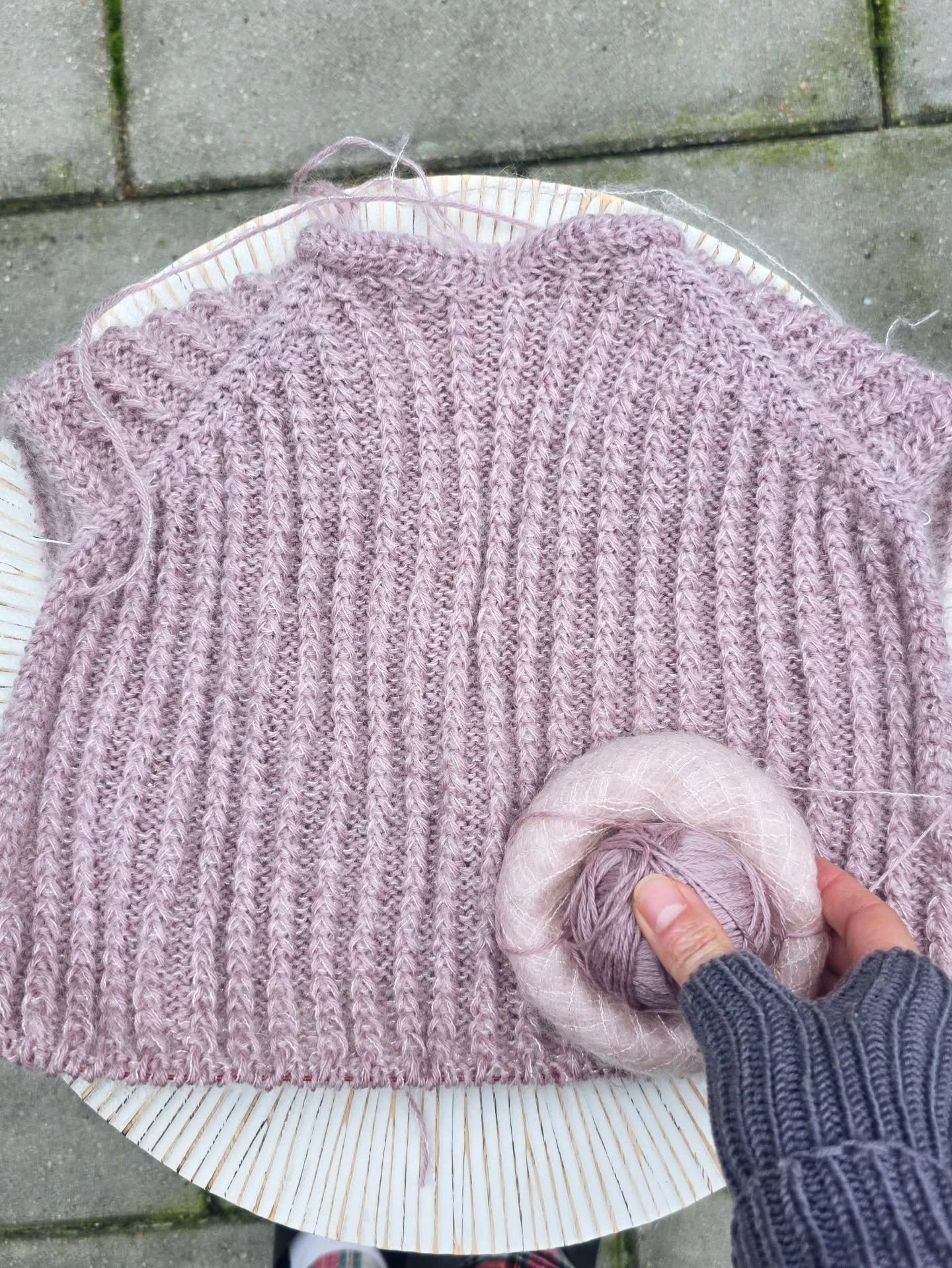 The Raindrop Reverie Sweater &amp; Vest testknit progress 👏 
We are gradually getting to the second phase of the pattern &ndash; to the front. I love the fact that we went for various wools and colors, this will ultimately demonstrate the versatilit
