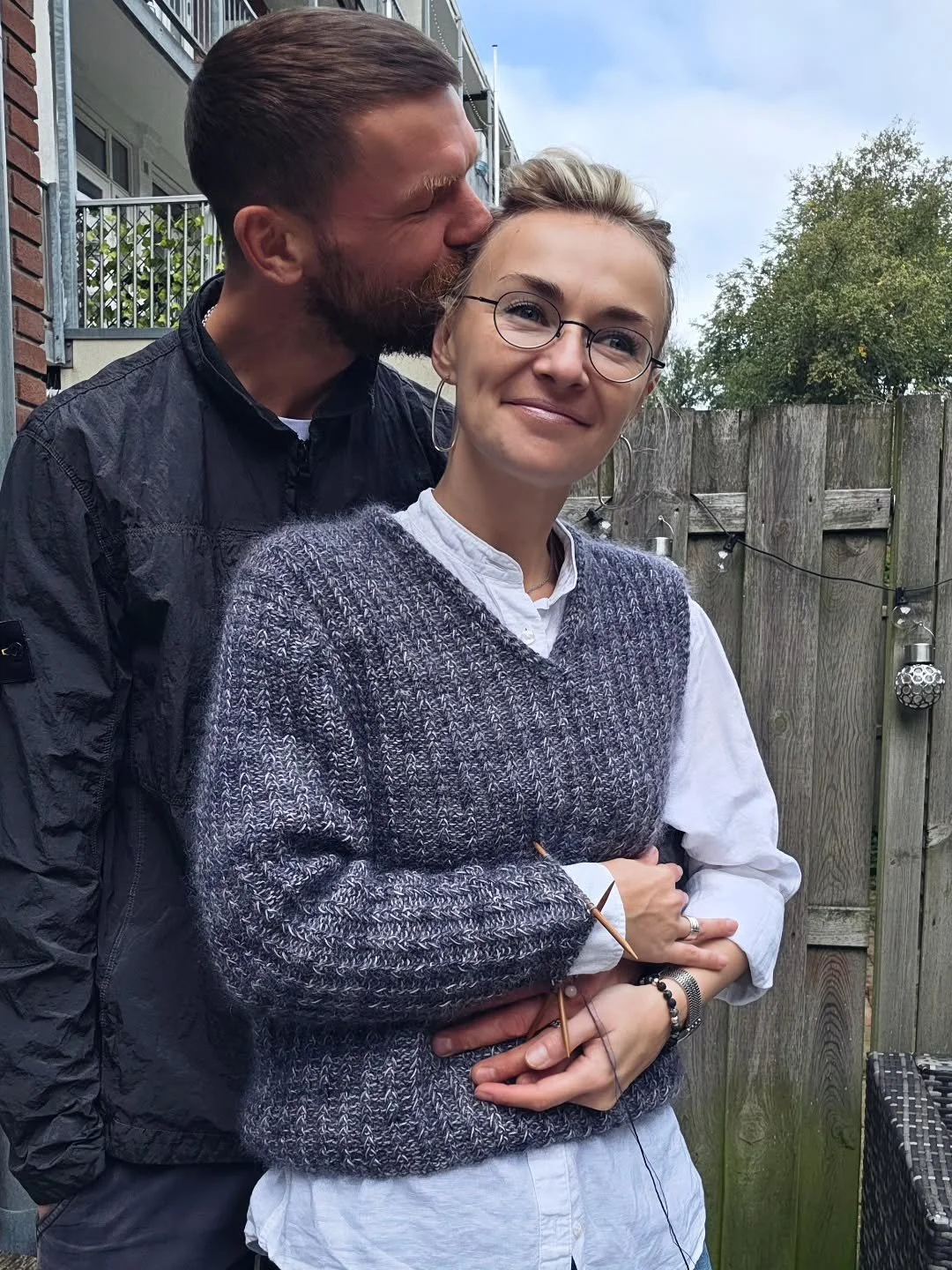 Loving you to the moon and back, @rom_xx_1315 🥰

#theraindropreveriesweater