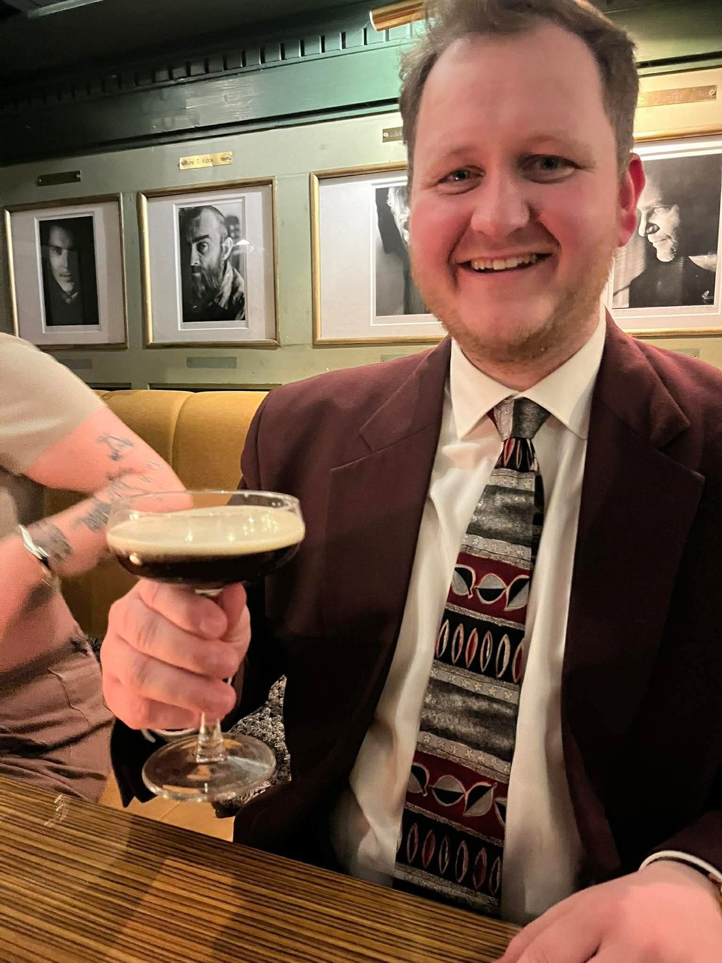 Gode drinks, gode dage 🥳🕺
Godt selskab 👏 God p&aring;ske 🐣🥂