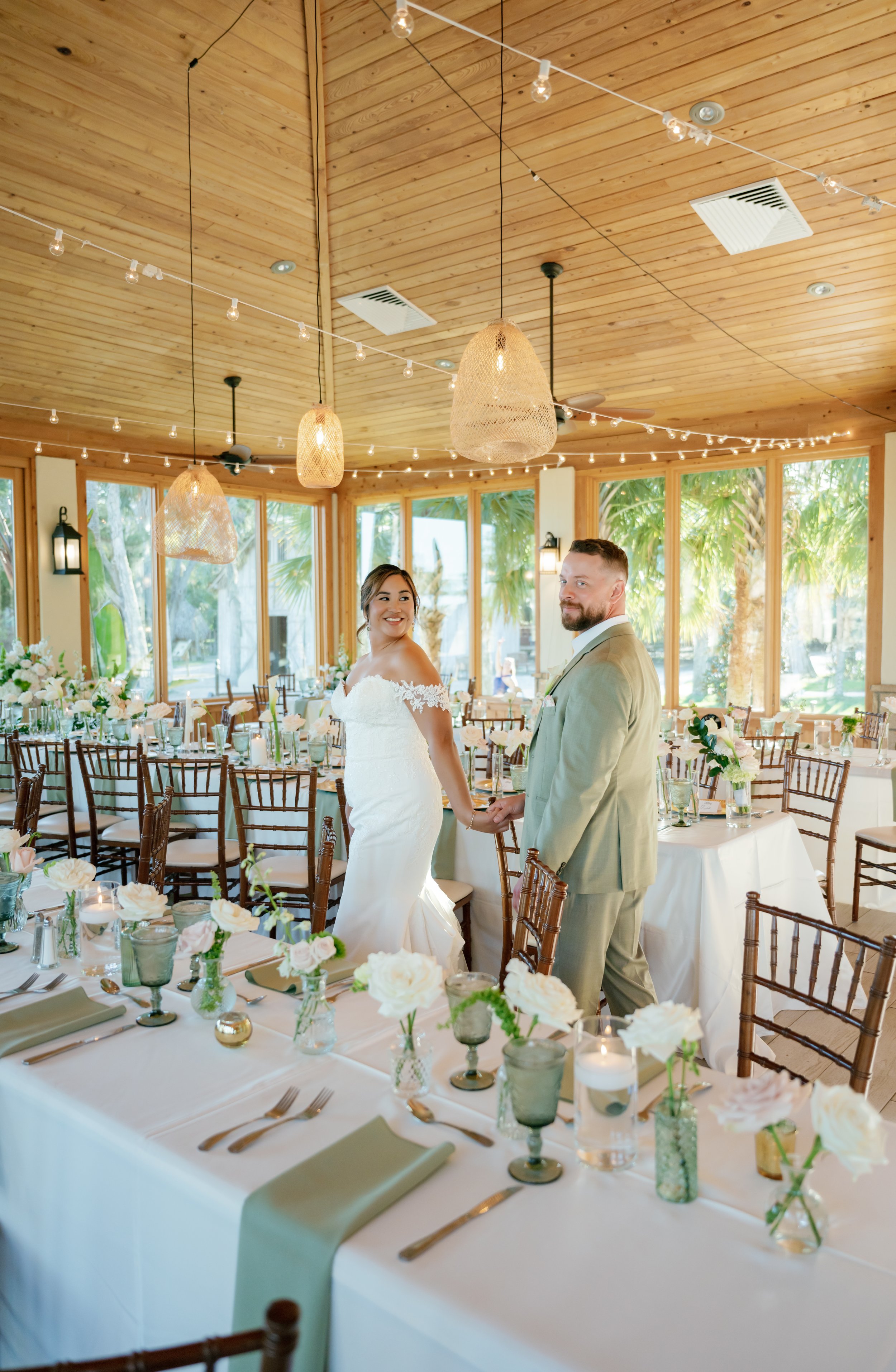 GOODVIBECATIONSAliAlexRoomDecor&Reveal-80.jpg